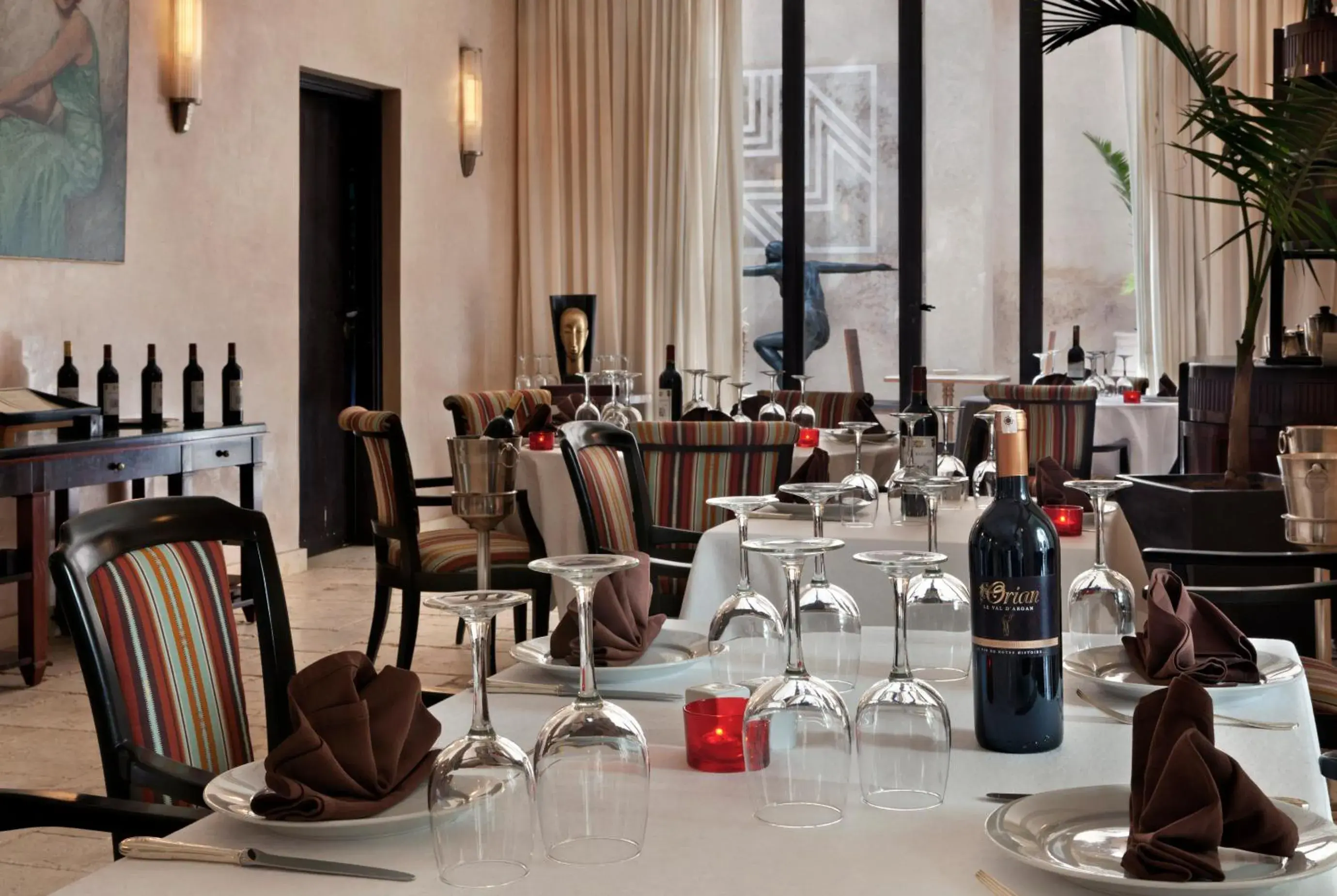 Restaurant/places to eat in Villa Makassar Restaurant/places to eat in Villa Makassar