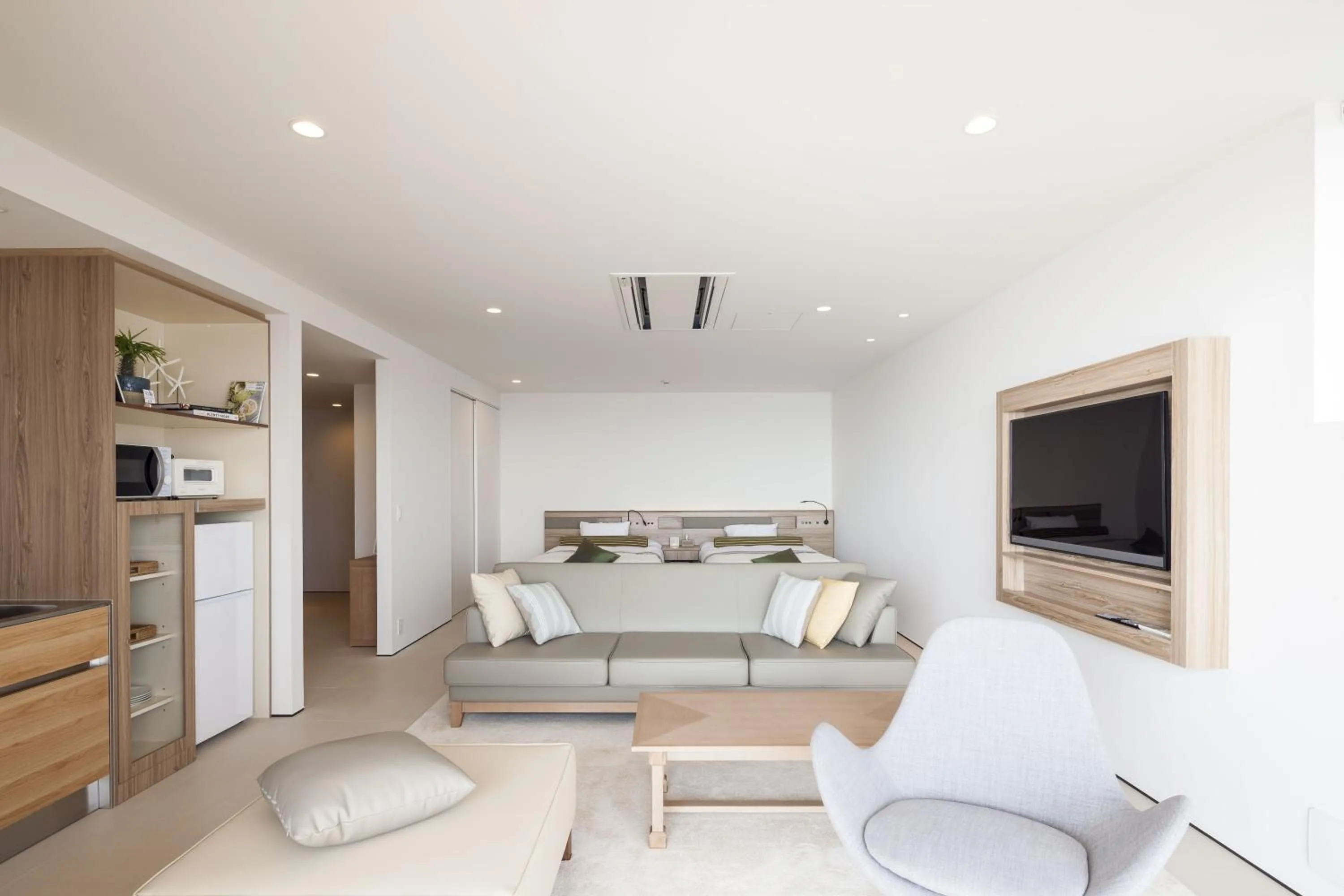 Kitchen or kitchenette, Seating Area in Umito Voyage Atami