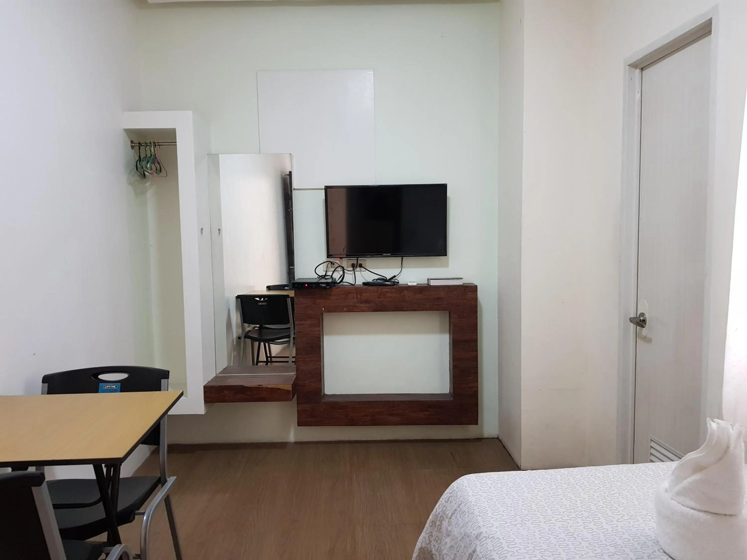 TV and multimedia, Bed in Hotel Giorgio