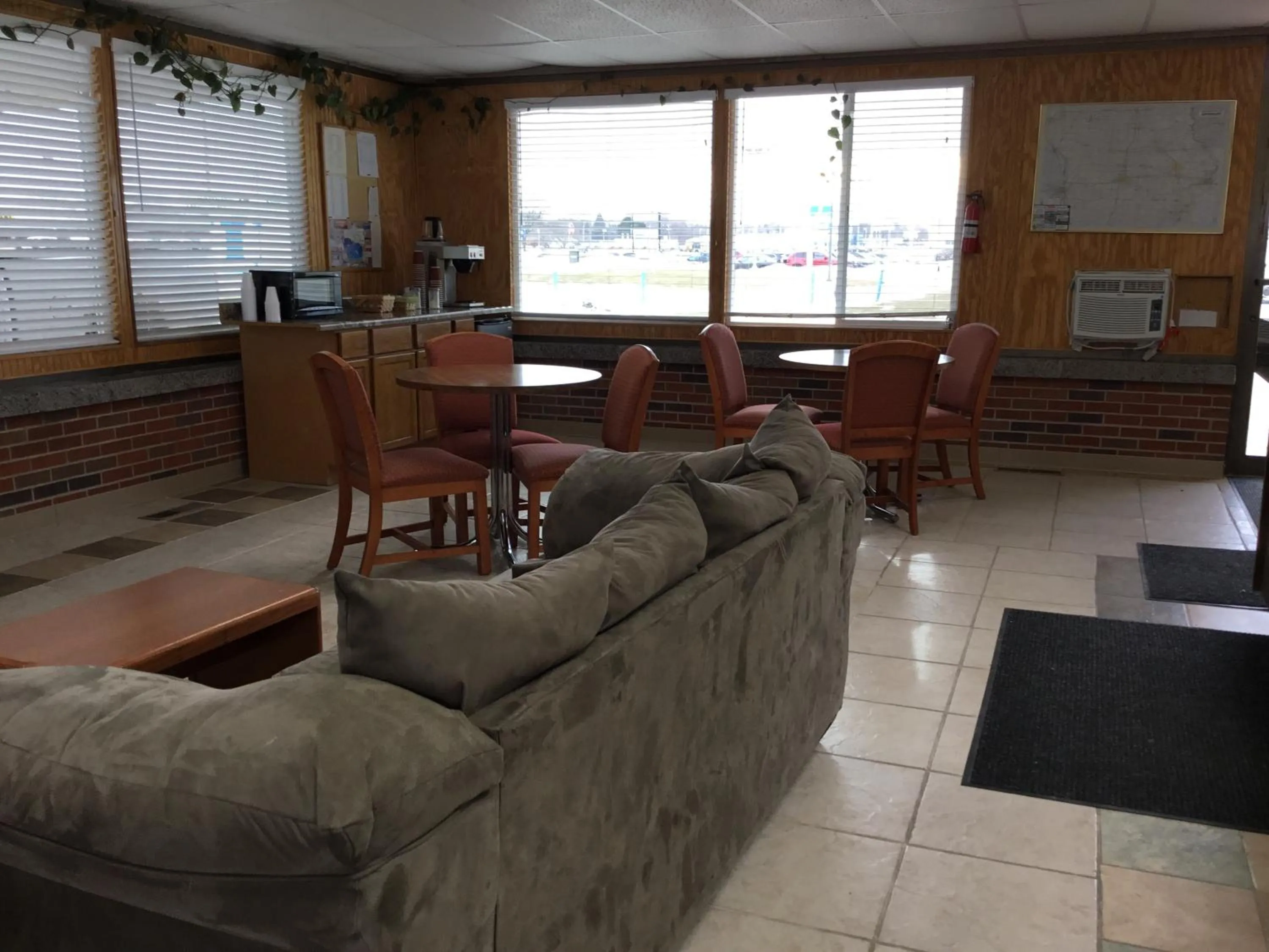 Lobby or reception in Budget Inn Motel