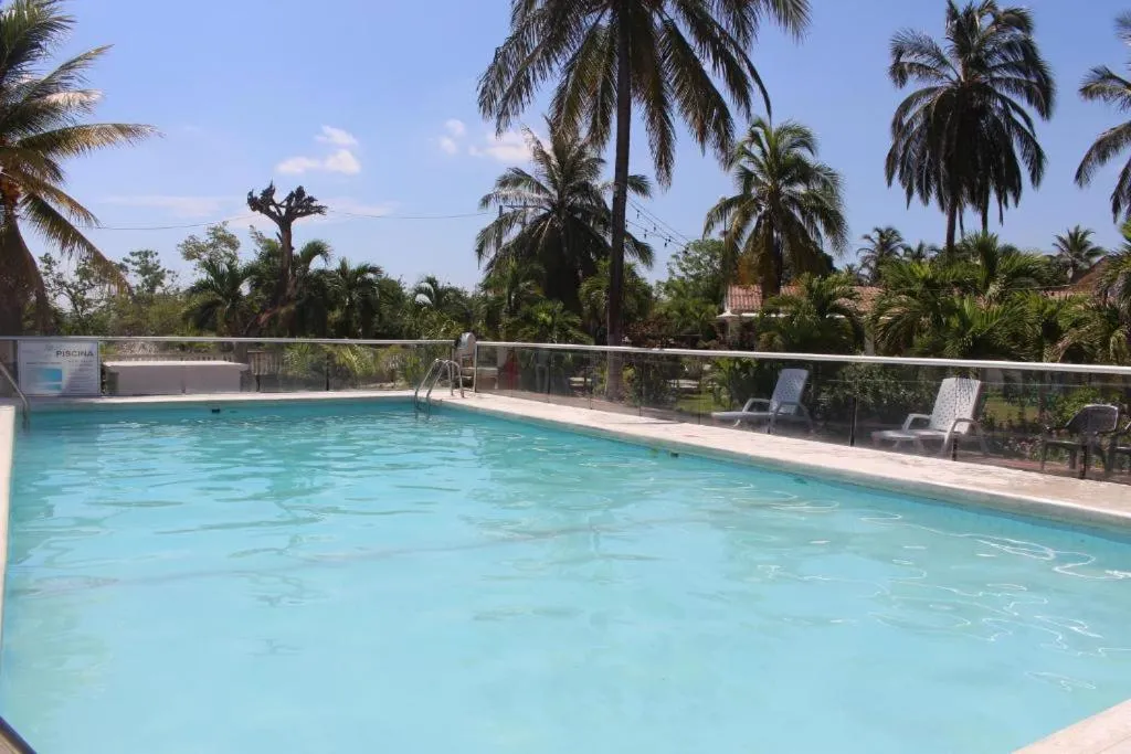 Swimming pool in Hotel Dorado Plaza Punta Arena