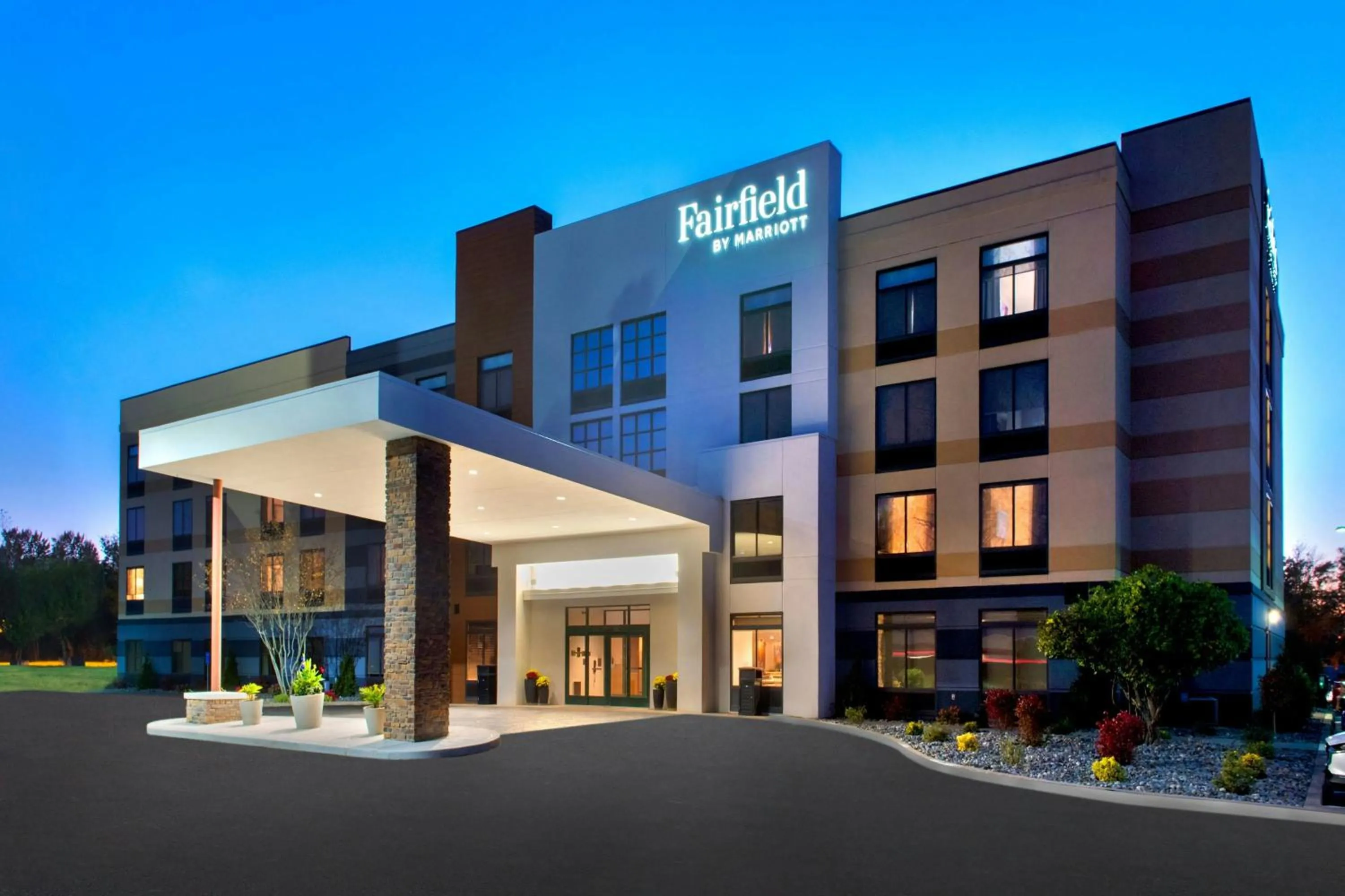 Property building in Fairfield by Marriott Inn & Suites Rome NY