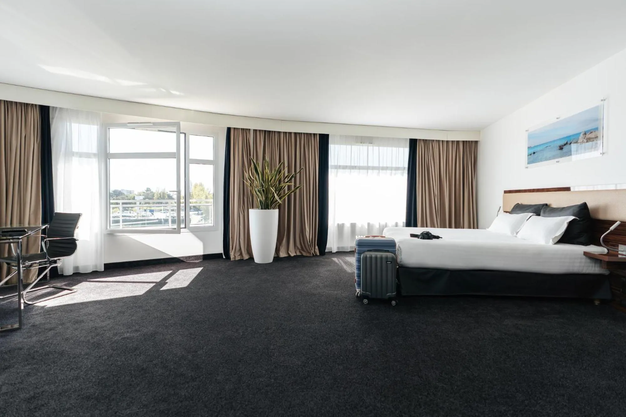 Bed in Westotel Le Pouliguen