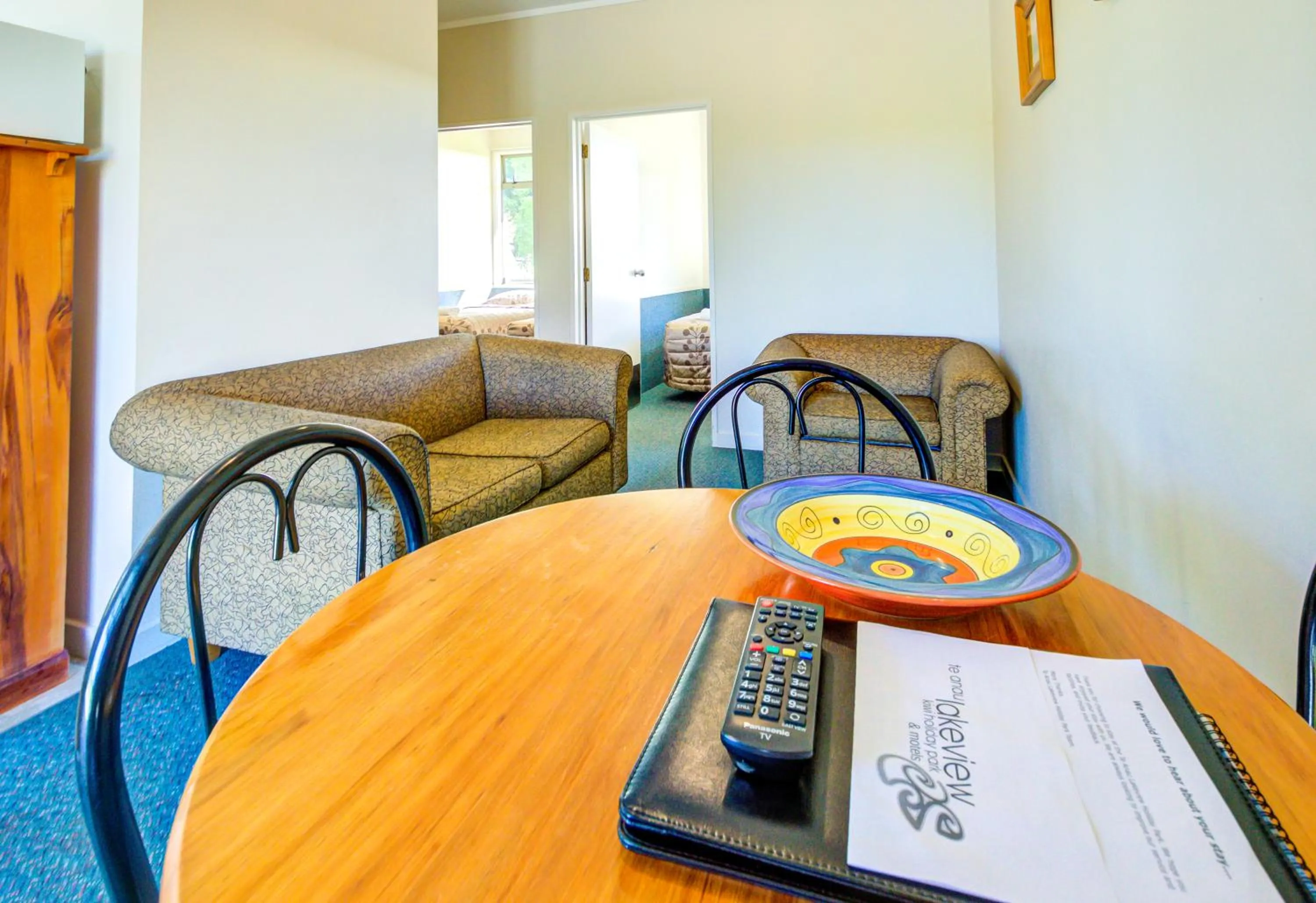 Seating area in Te Anau Lakeview Holiday Park & Motels