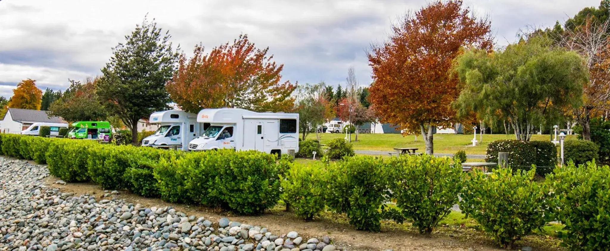 Garden view in Te Anau Lakeview Holiday Park & Motels Garden view in Te Anau Lakeview Holiday Park & Motels