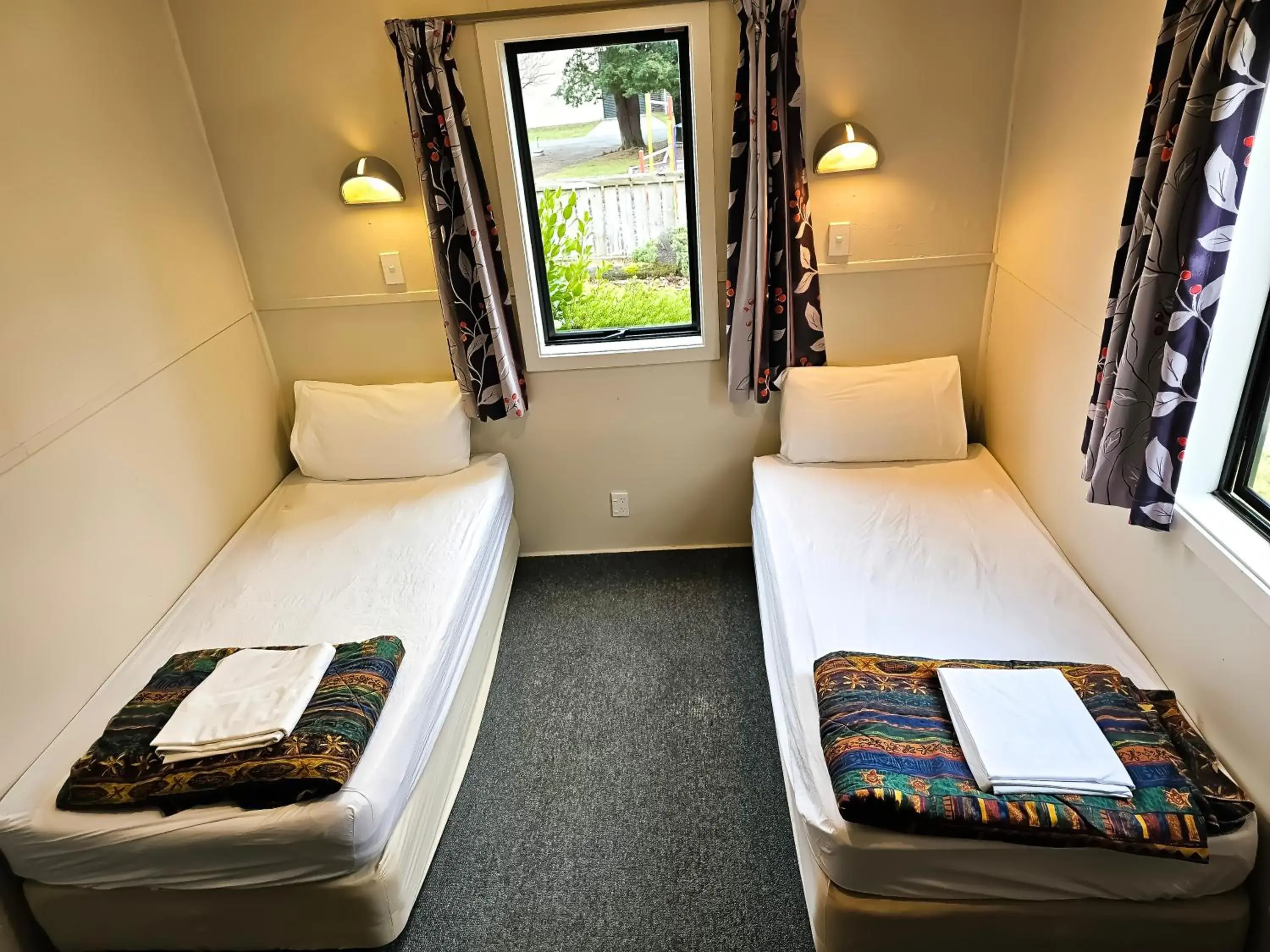 Bed in Te Anau Lakeview Holiday Park & Motels Bed in Te Anau Lakeview Holiday Park & Motels