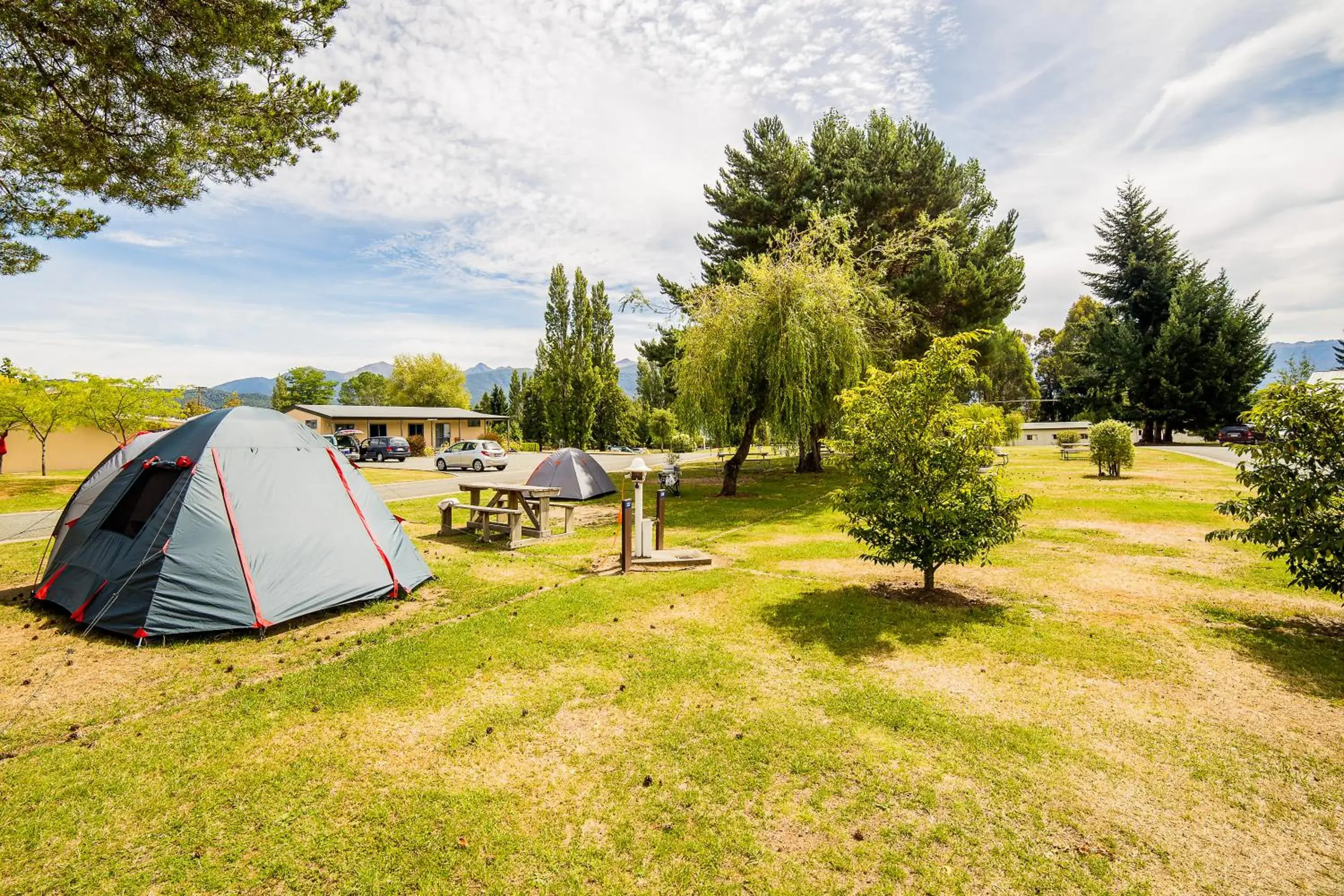 Garden view in Te Anau Lakeview Holiday Park & Motels Garden view in Te Anau Lakeview Holiday Park & Motels