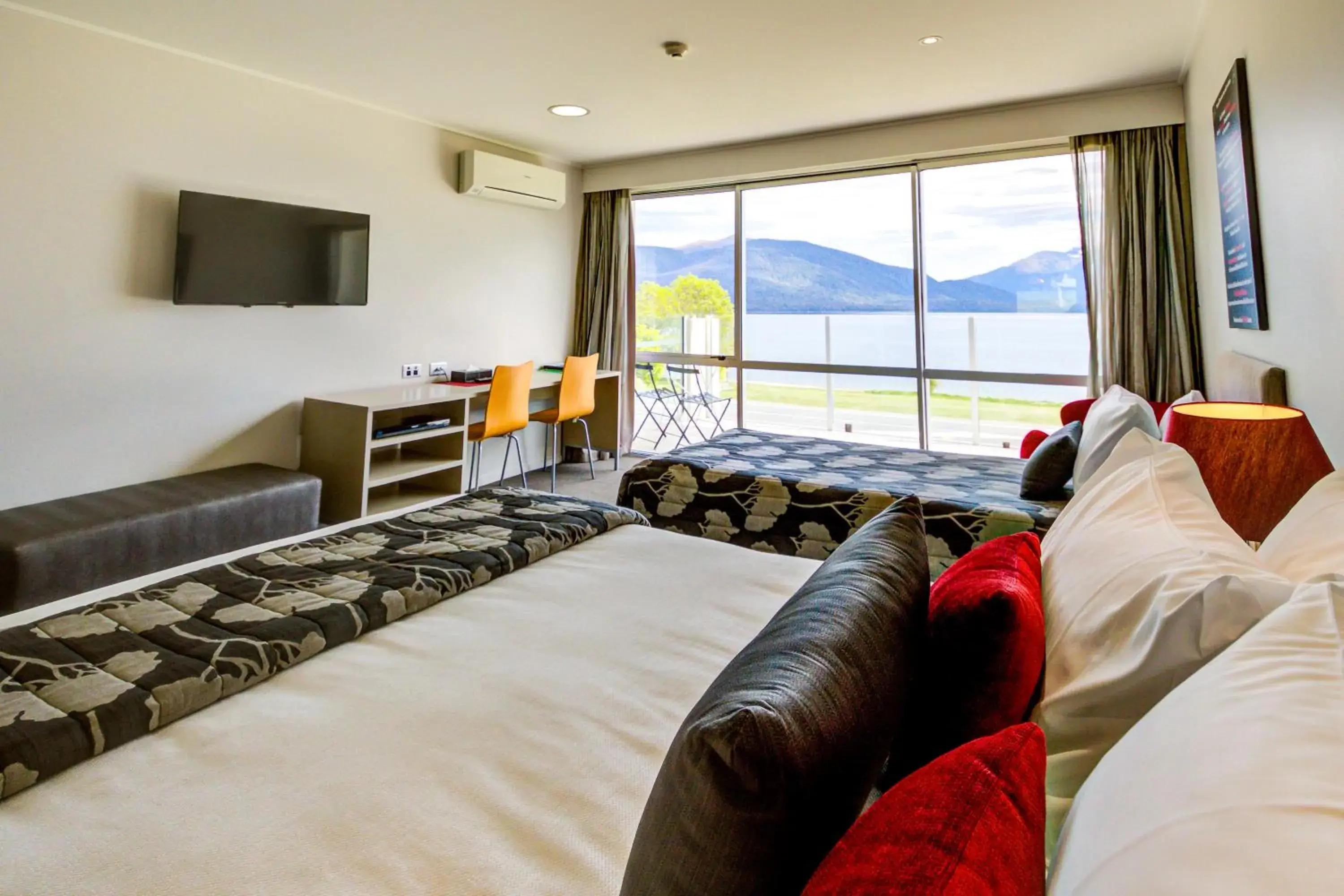 Bed in Te Anau Lakeview Holiday Park & Motels Bed in Te Anau Lakeview Holiday Park & Motels