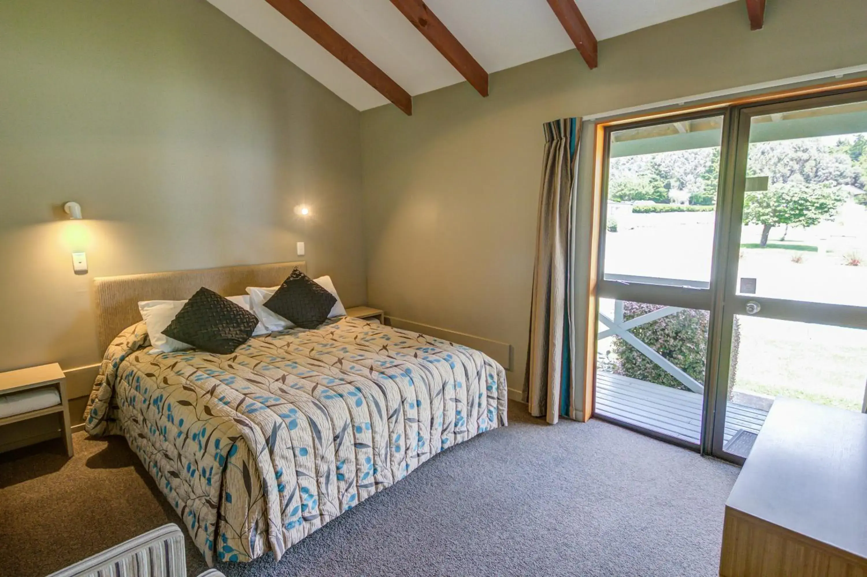 Bed in Te Anau Lakeview Holiday Park & Motels Bed in Te Anau Lakeview Holiday Park & Motels