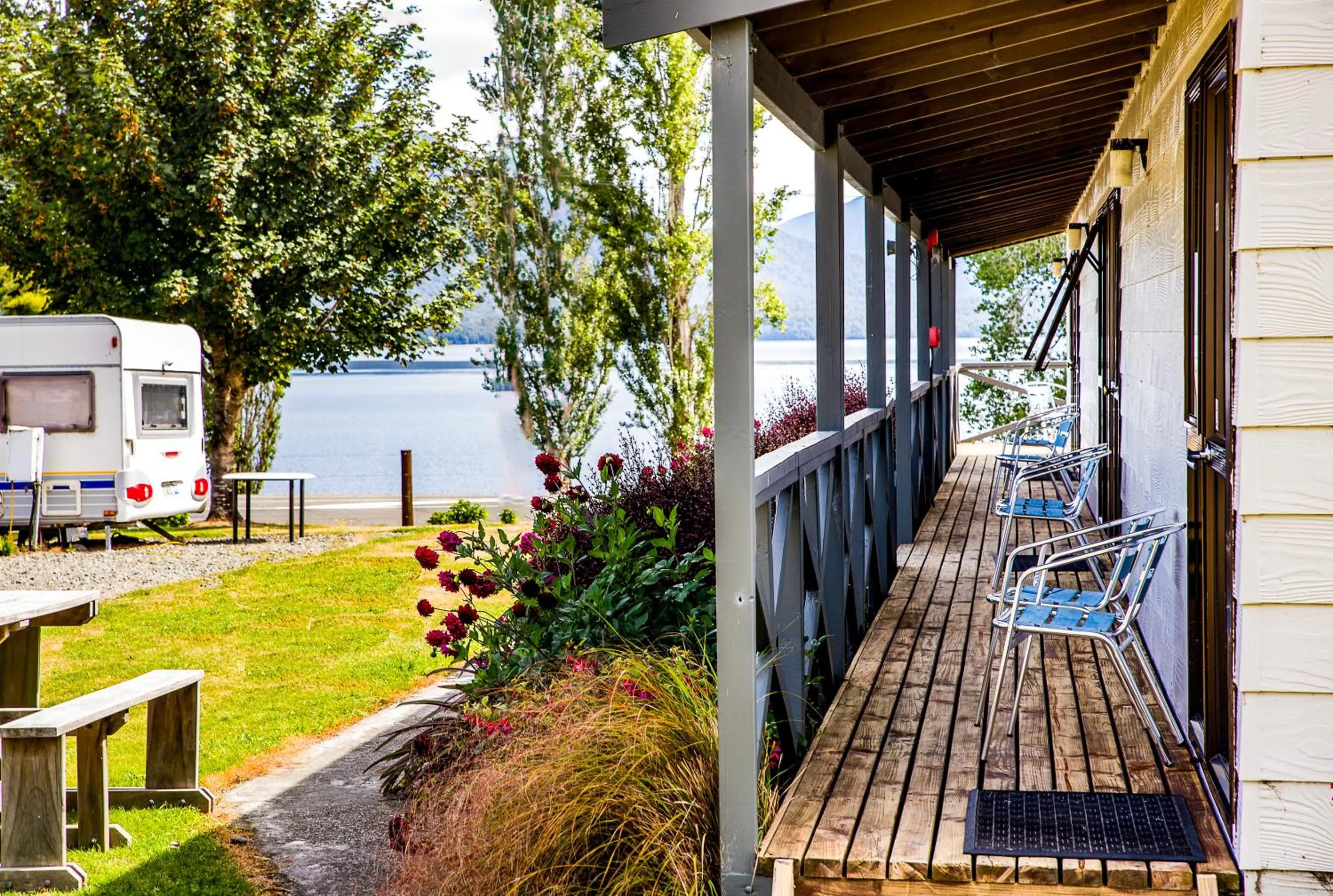 Property building in Te Anau Lakeview Holiday Park & Motels