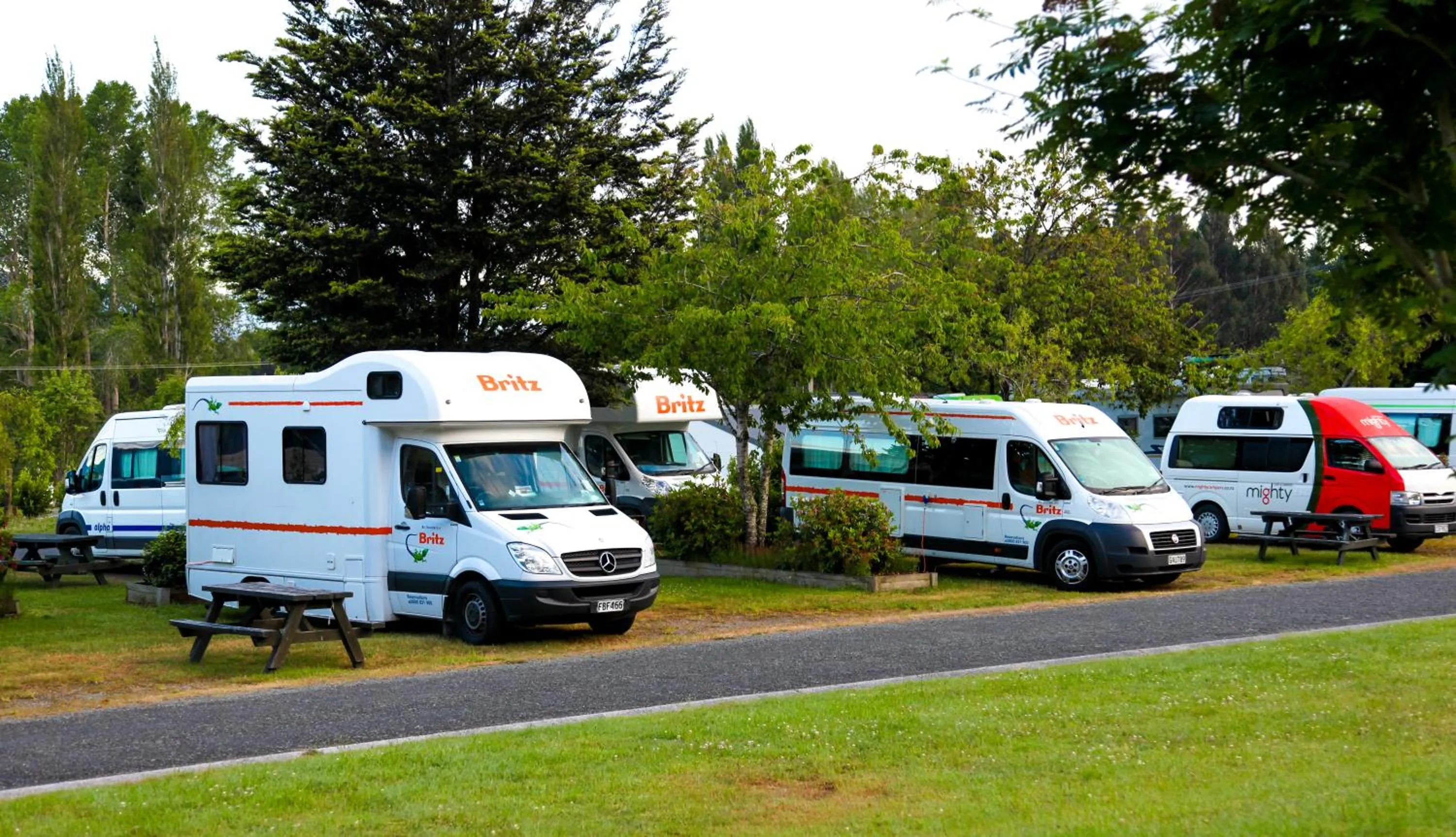 Garden view in Te Anau Lakeview Holiday Park & Motels