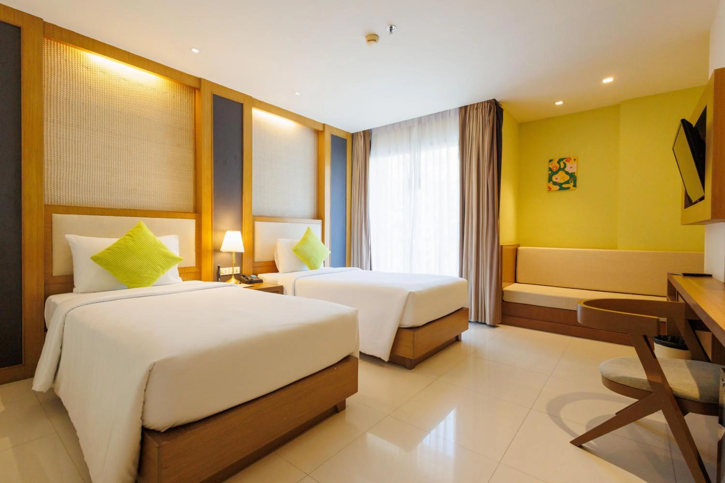 Bedroom, Bed in ASHLEE Plaza Patong Hotel & Spa