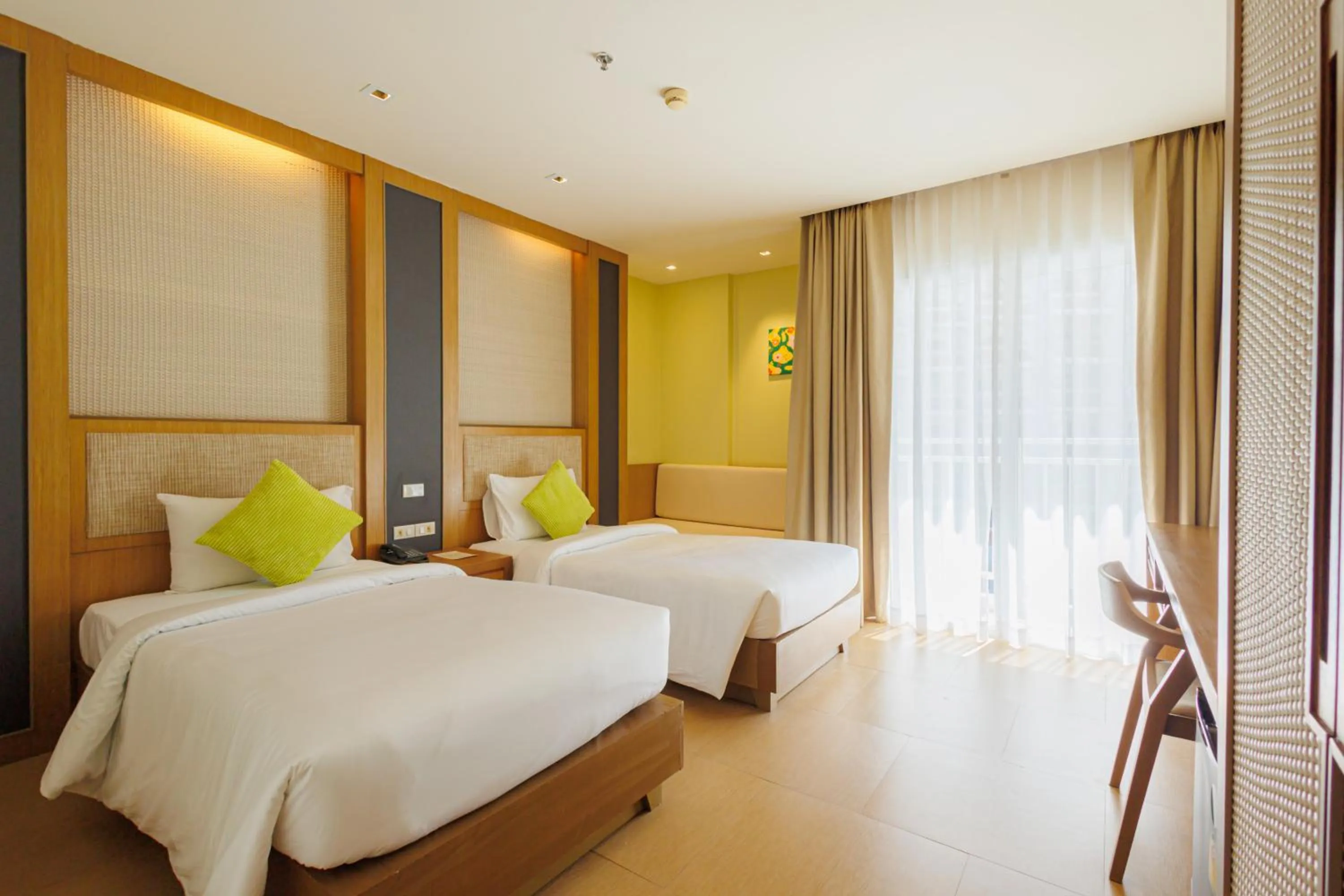 Bedroom, Bed in ASHLEE Plaza Patong Hotel & Spa