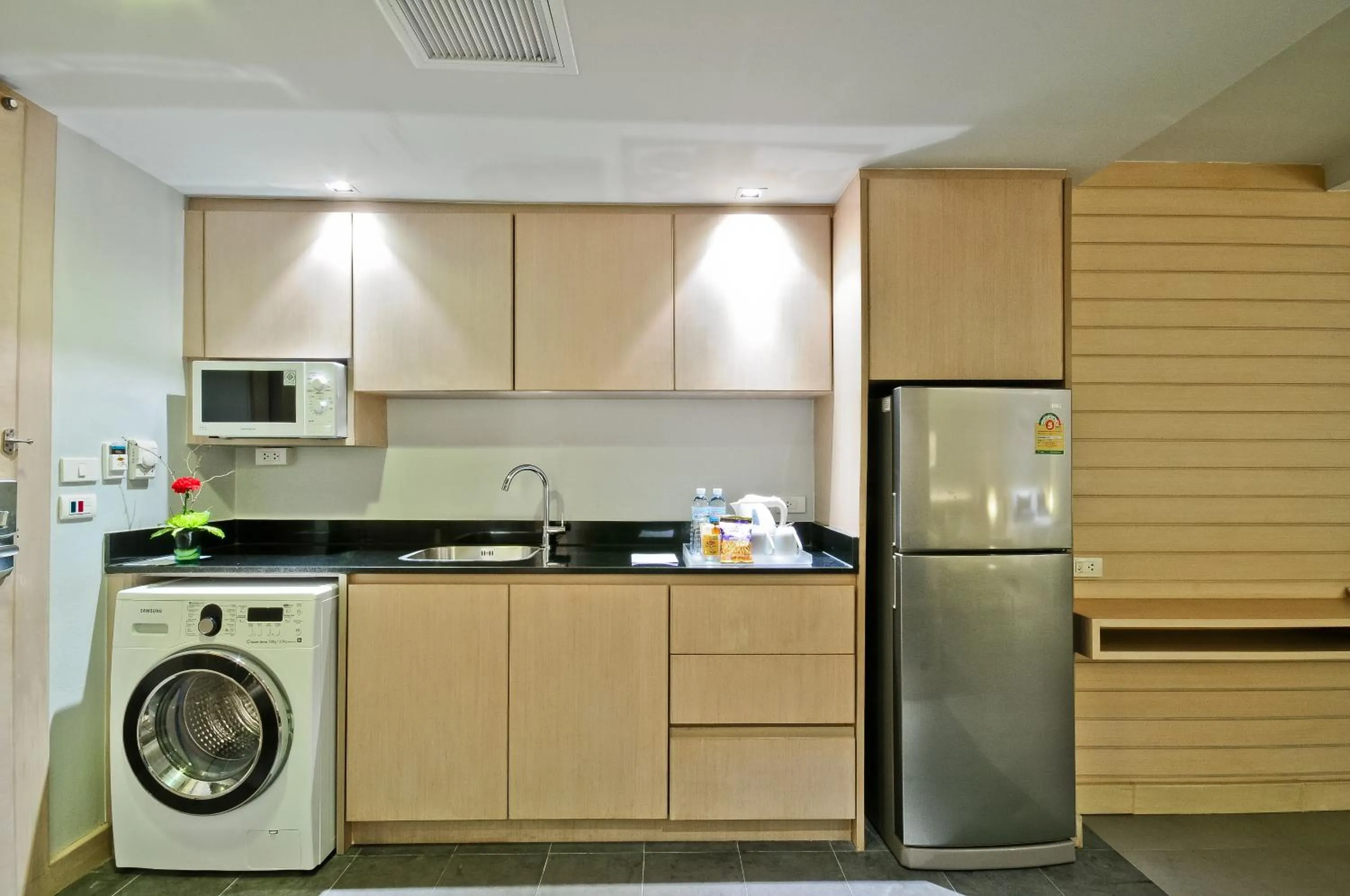 Kitchen or kitchenette in ASHLEE Heights Hotel Patong
