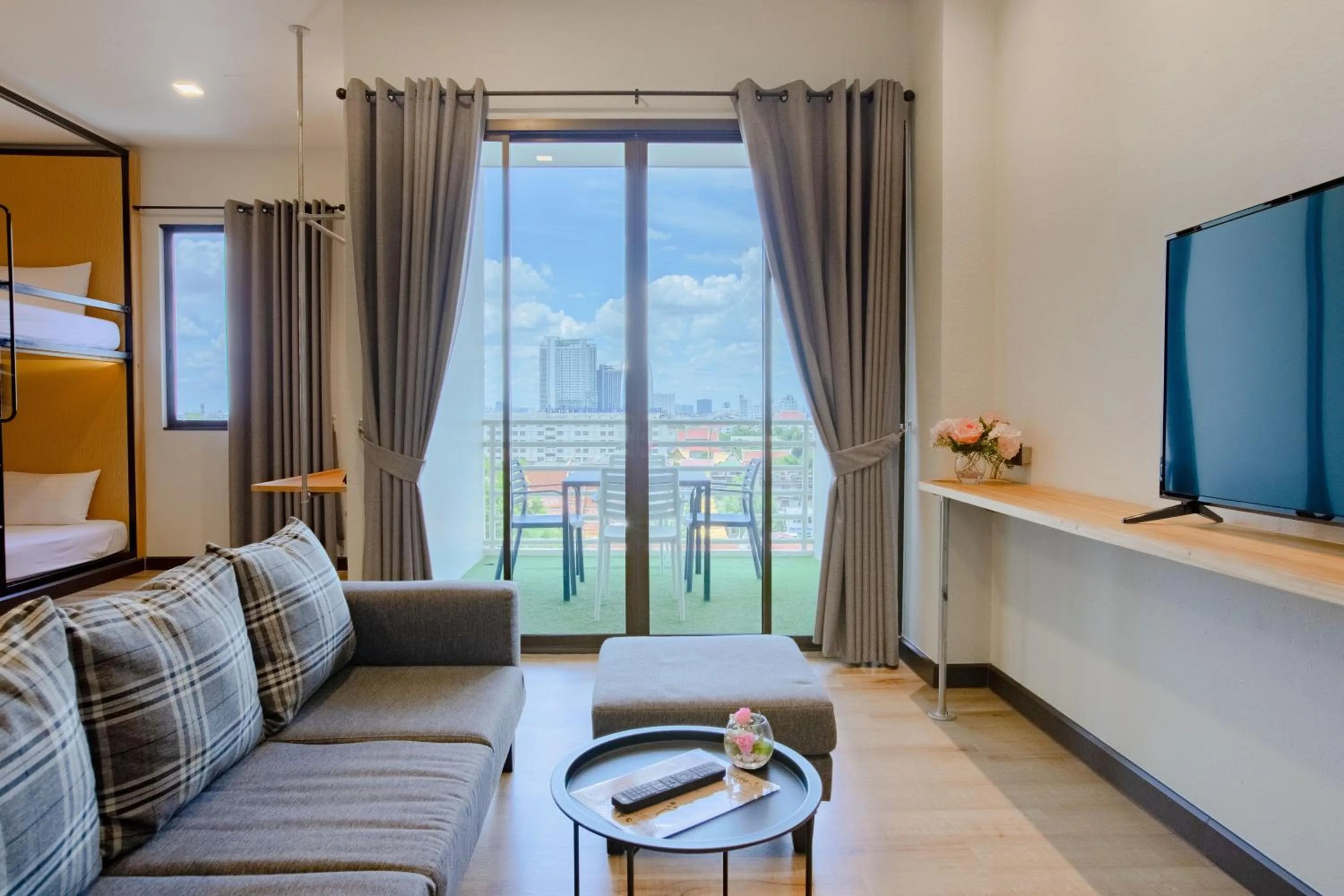 Seating area in The Royal River Hotel