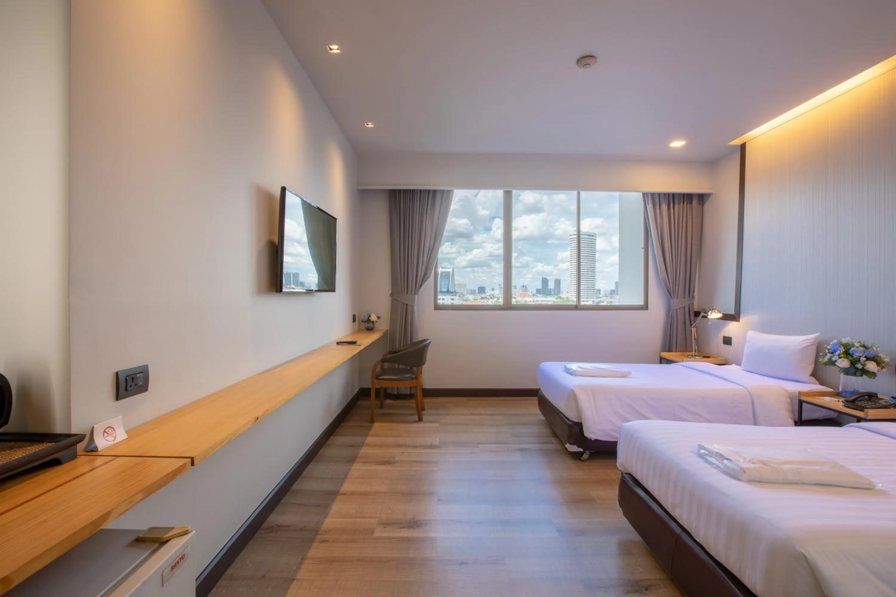 Bed in The Royal River Hotel