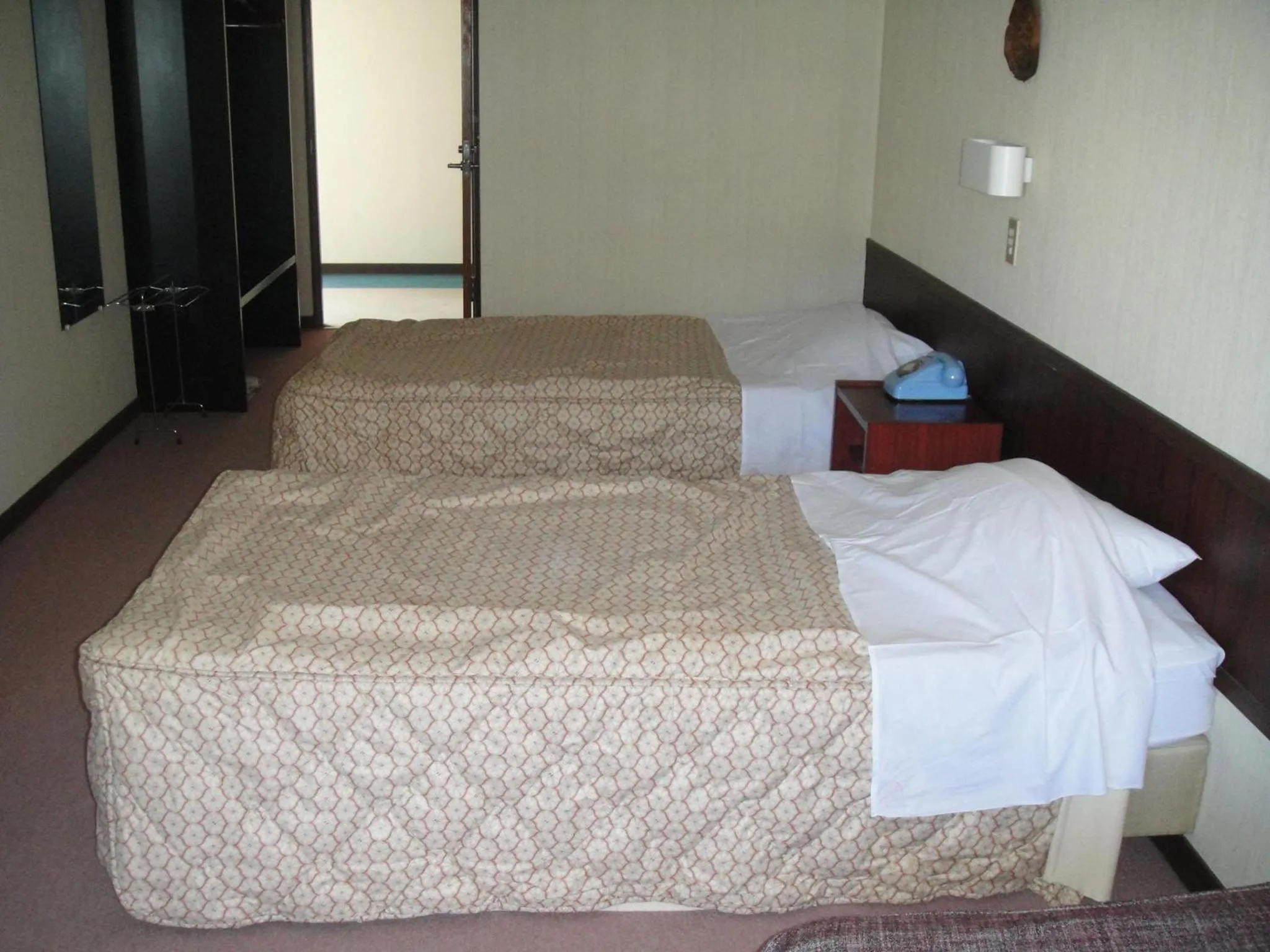 Bed in Hotel Weisser Hof Happei