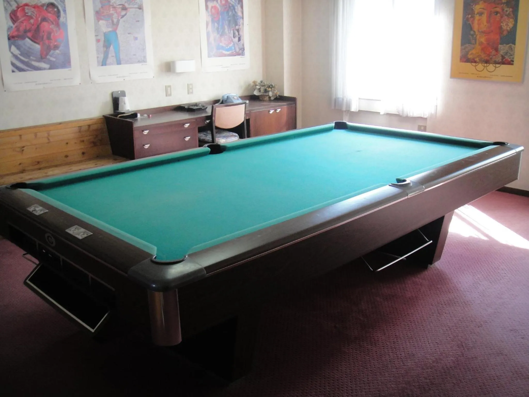 Billiard in Hotel Weisser Hof Happei