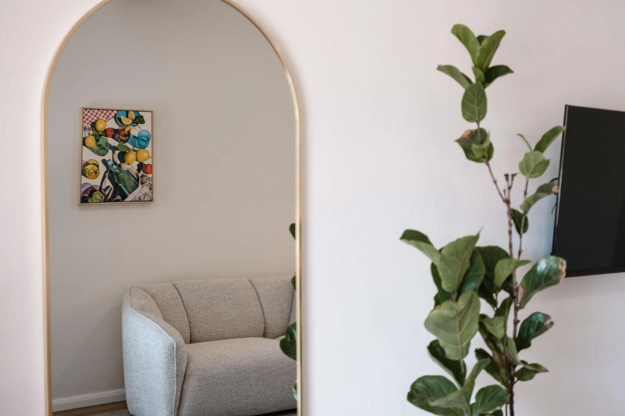 TV and multimedia in The Timothée Resort