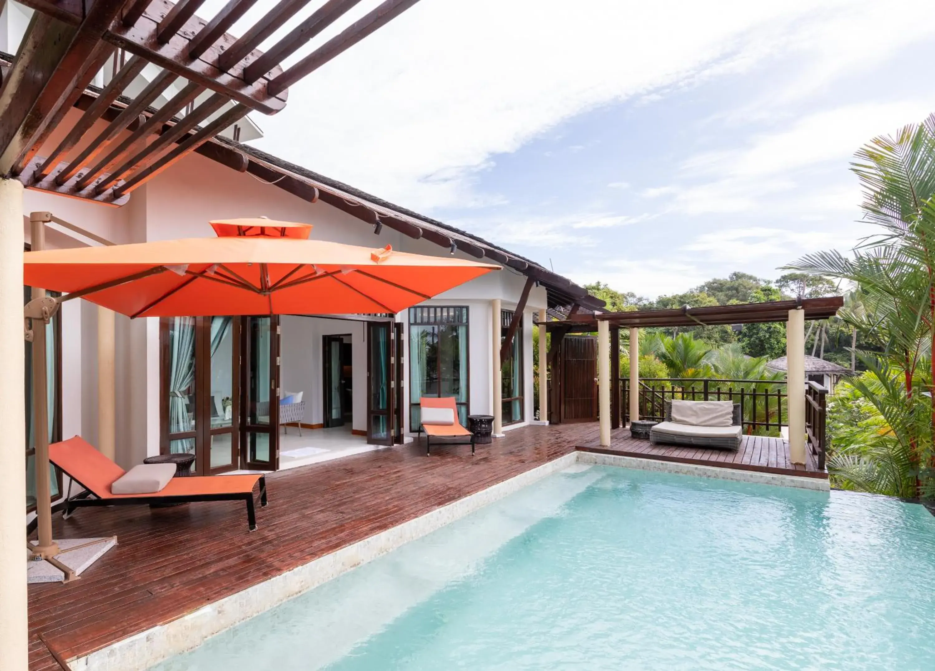 Pool view in Ajinta Resort Pool view in Ajinta Resort