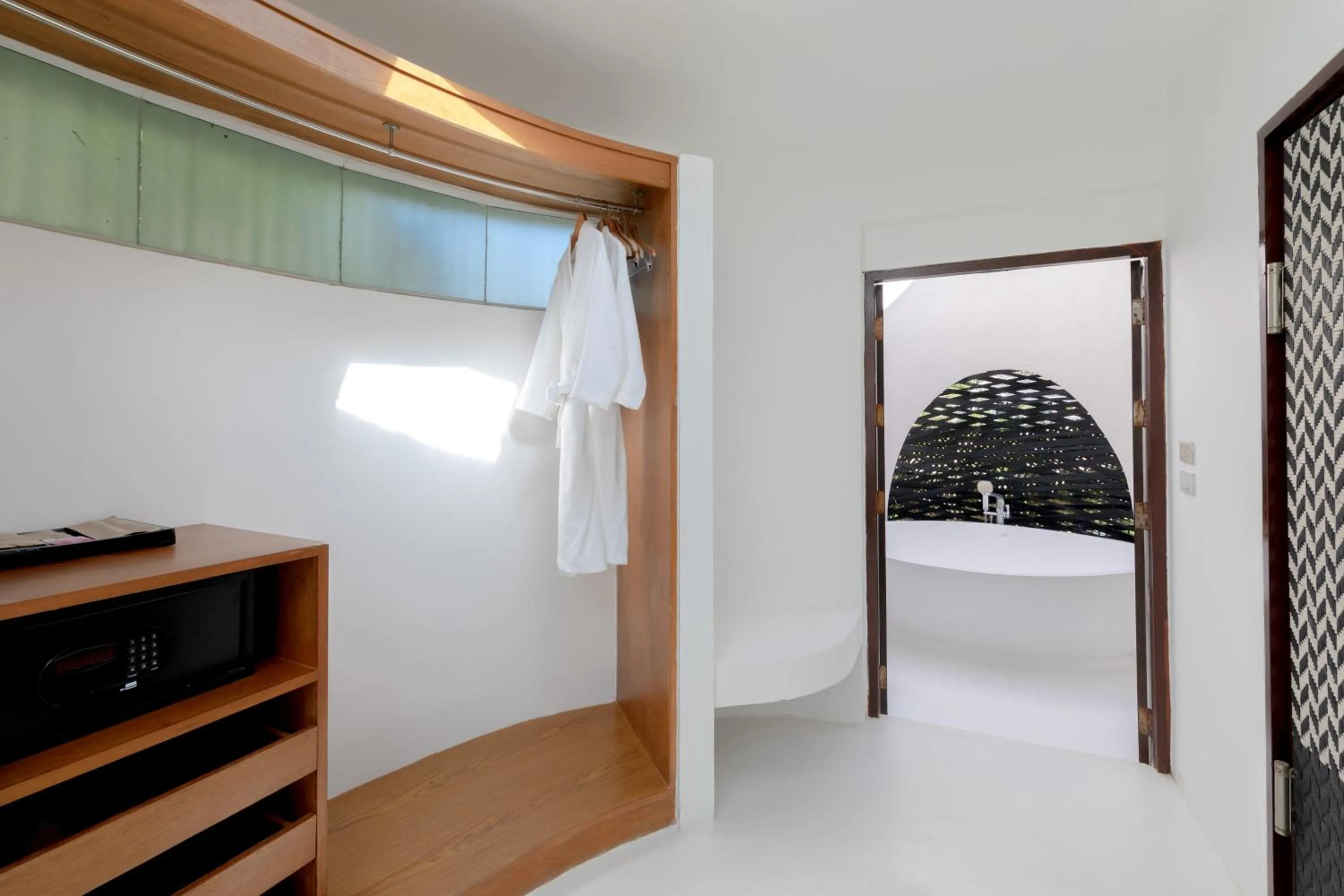 Bathroom, Bed in Ajinta Resort