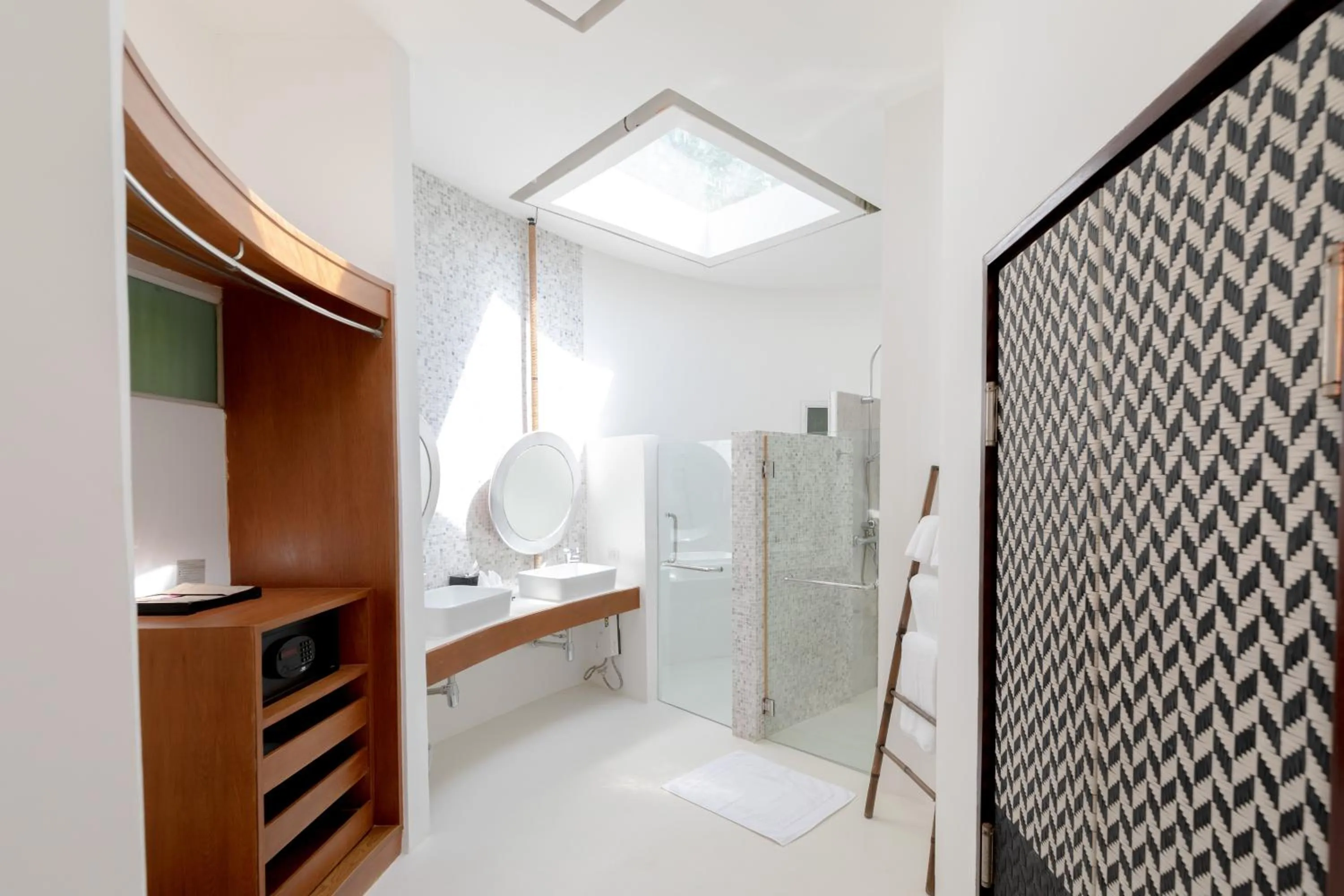 Bathroom in Ajinta Resort