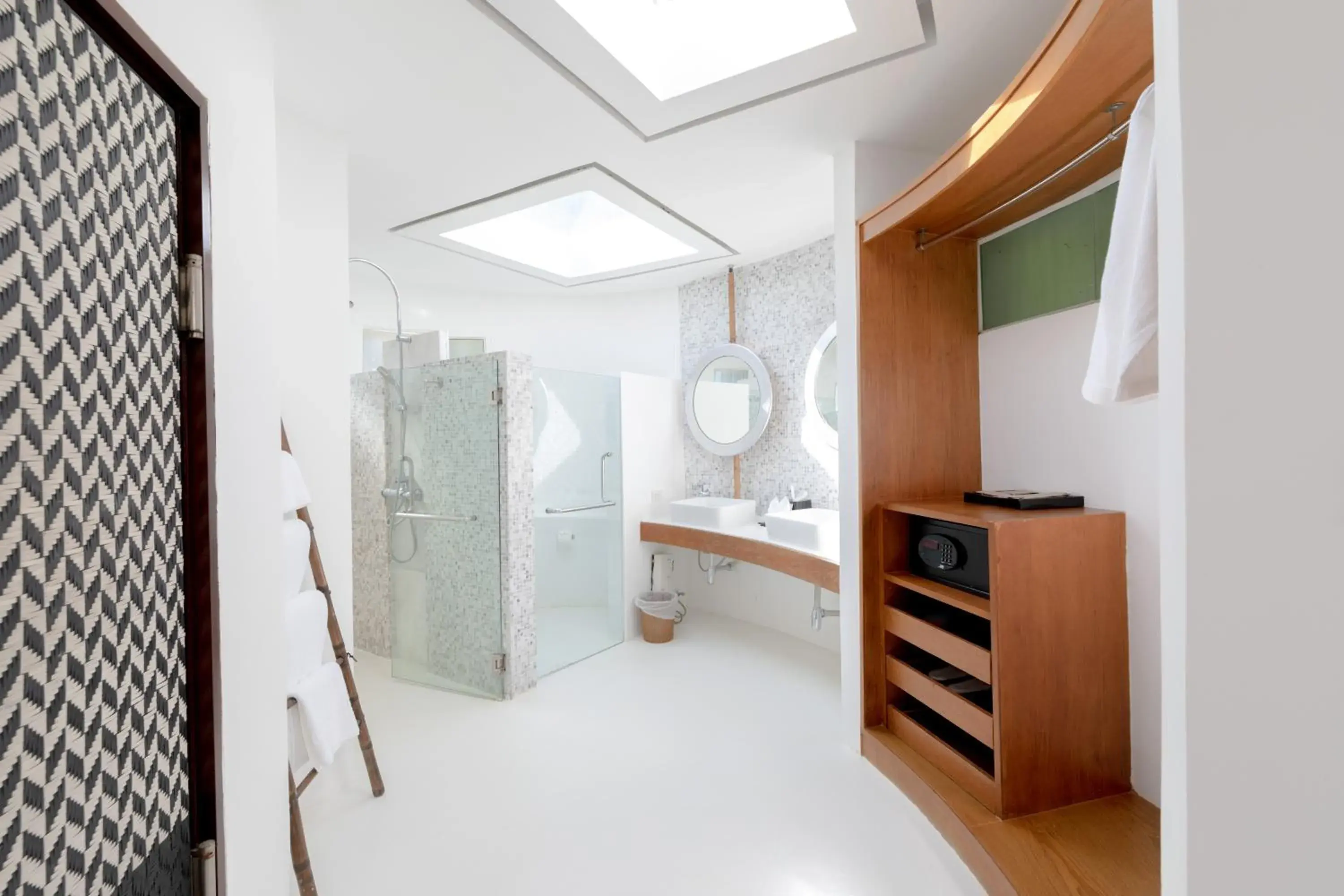 Bathroom in Ajinta Resort Bathroom in Ajinta Resort