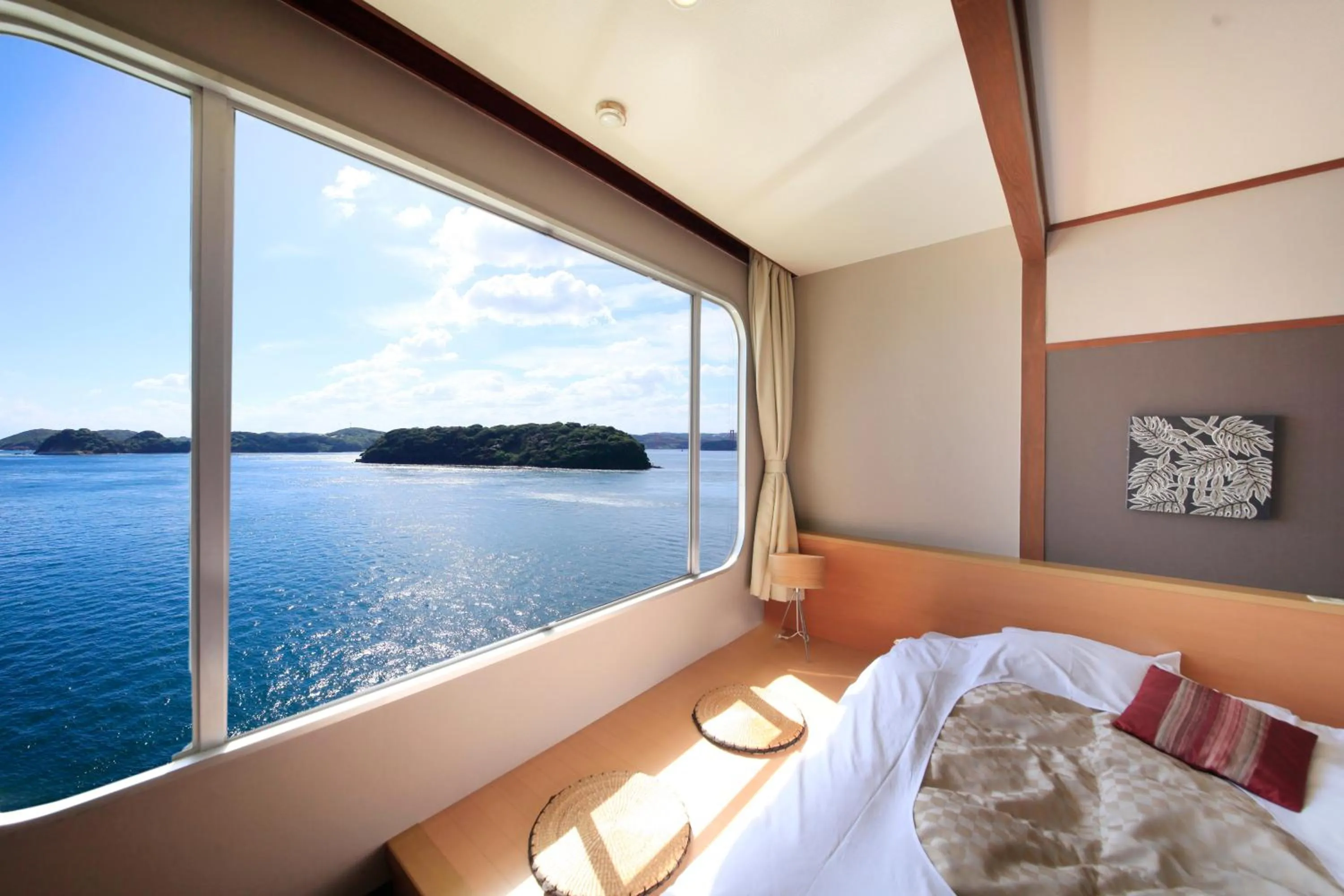 Bed in Hirado Kaijyo Hotel