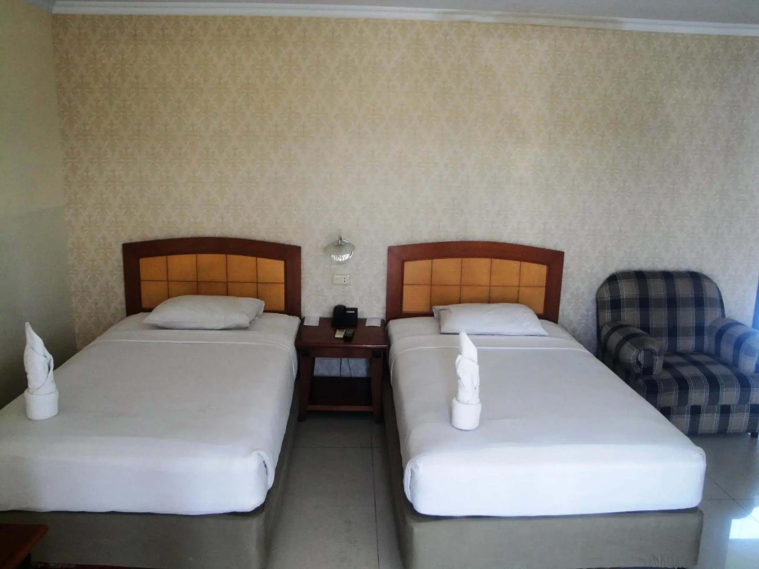Deluxe Twin Room in Hotel Celebes Deluxe Twin Room in Hotel Celebes