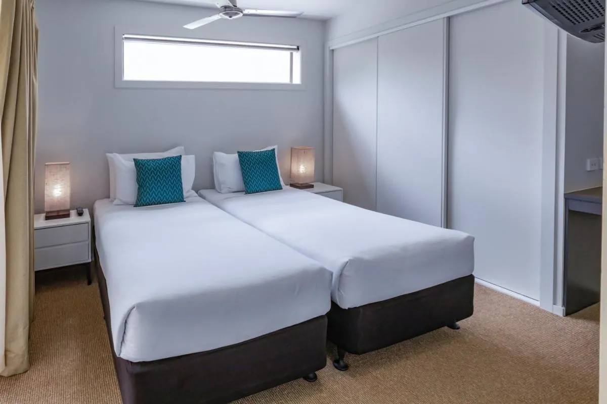 Bedroom, Bed in Essence Apartments Chermside