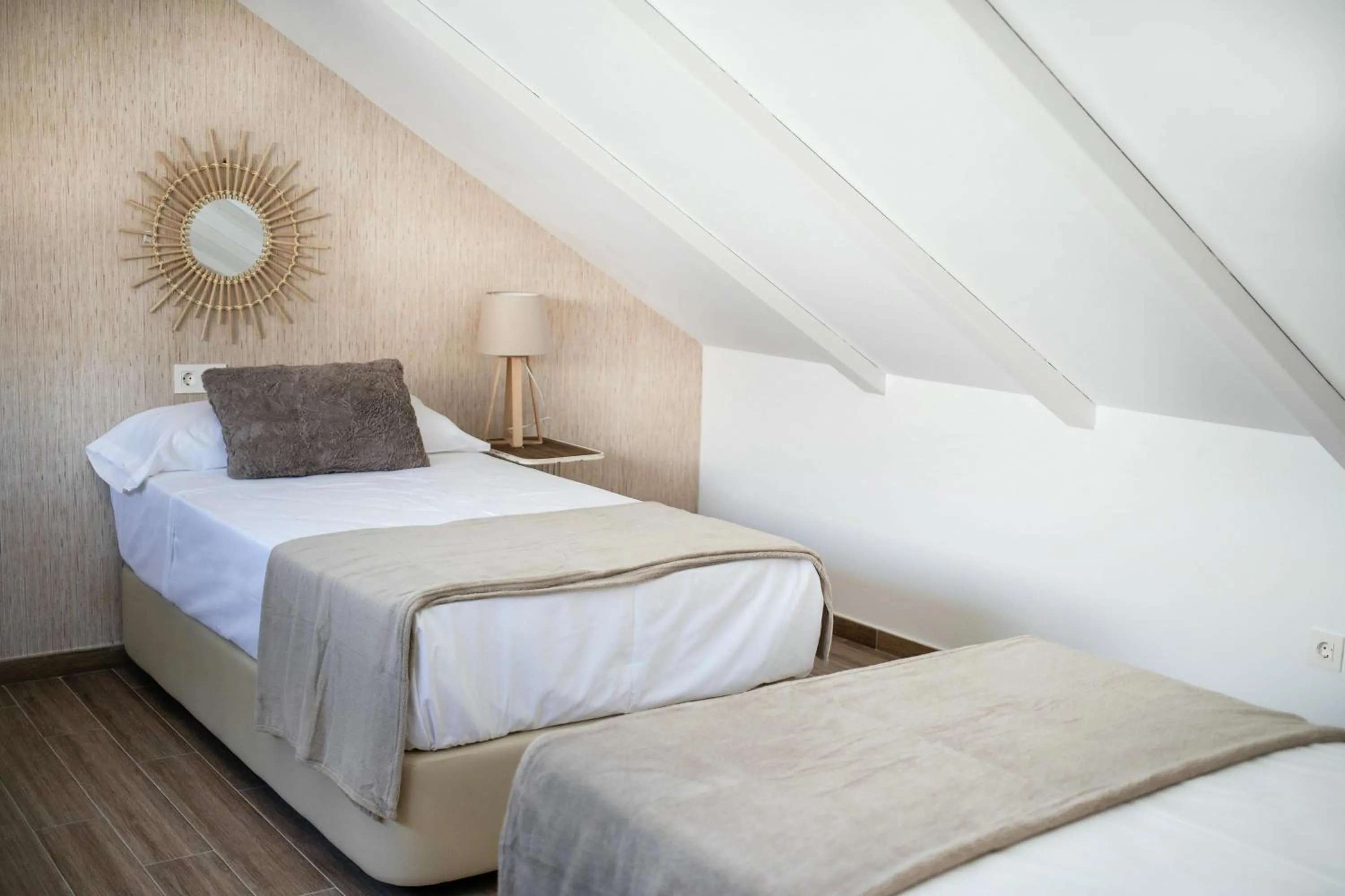 Bedroom, Bed in Feelathome Mártires Apartments