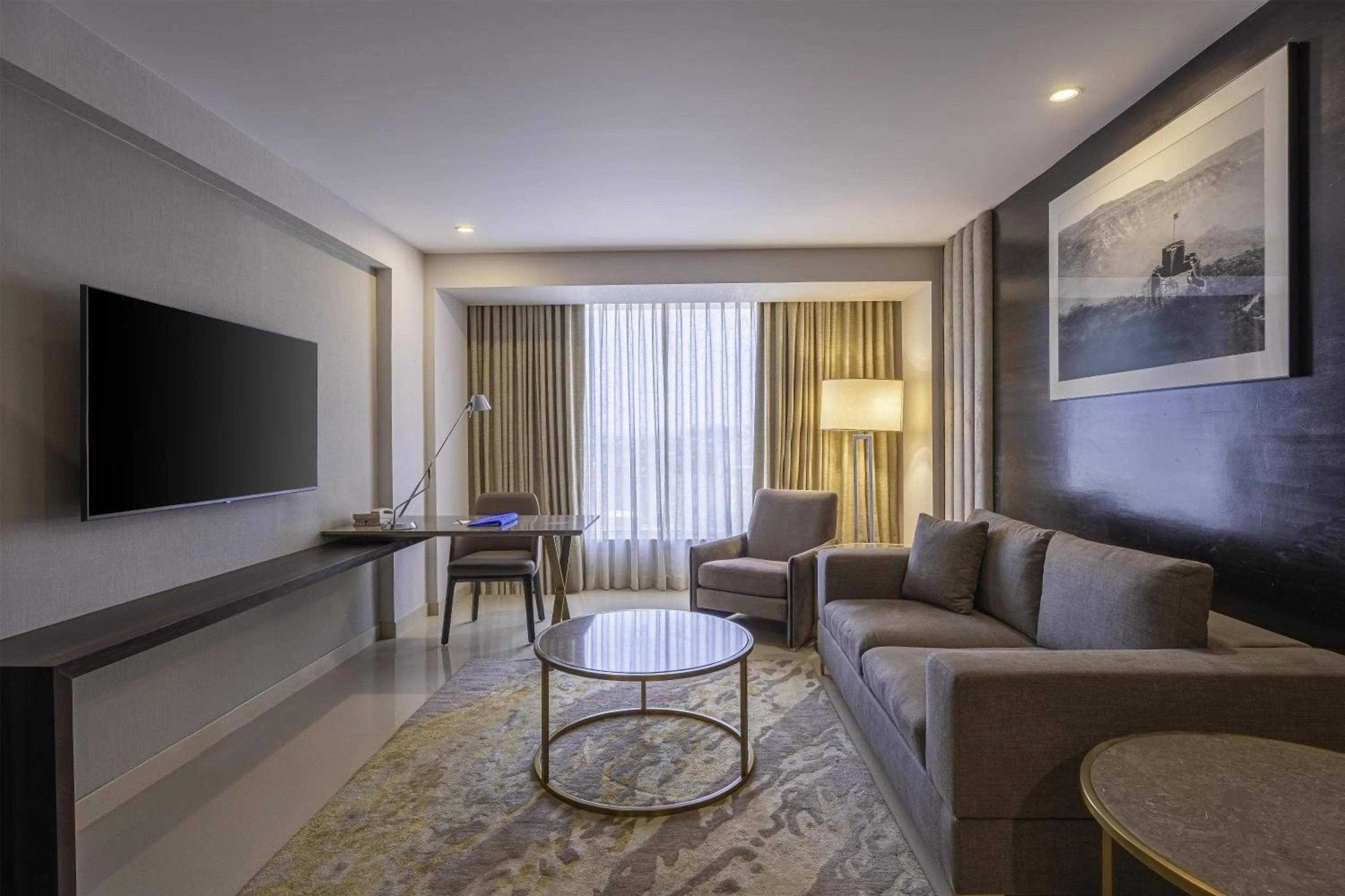 Photo of the whole room in Radisson Blu Hotel Pune Kharadi