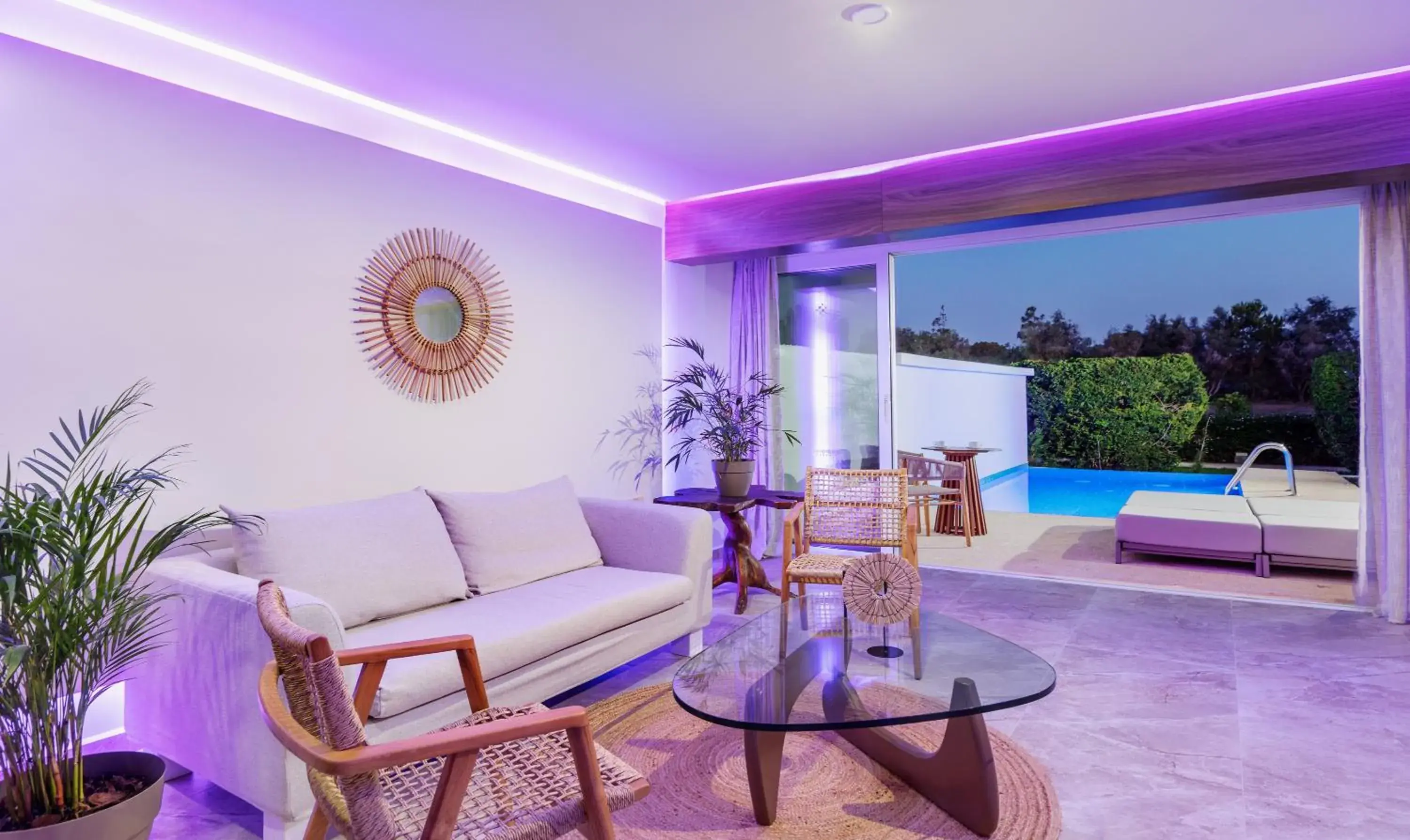 V1PP - VIP One Bedroom Suite Private Pool in So White Beach Resort V1PP - VIP One Bedroom Suite Private Pool in So White Beach Resort