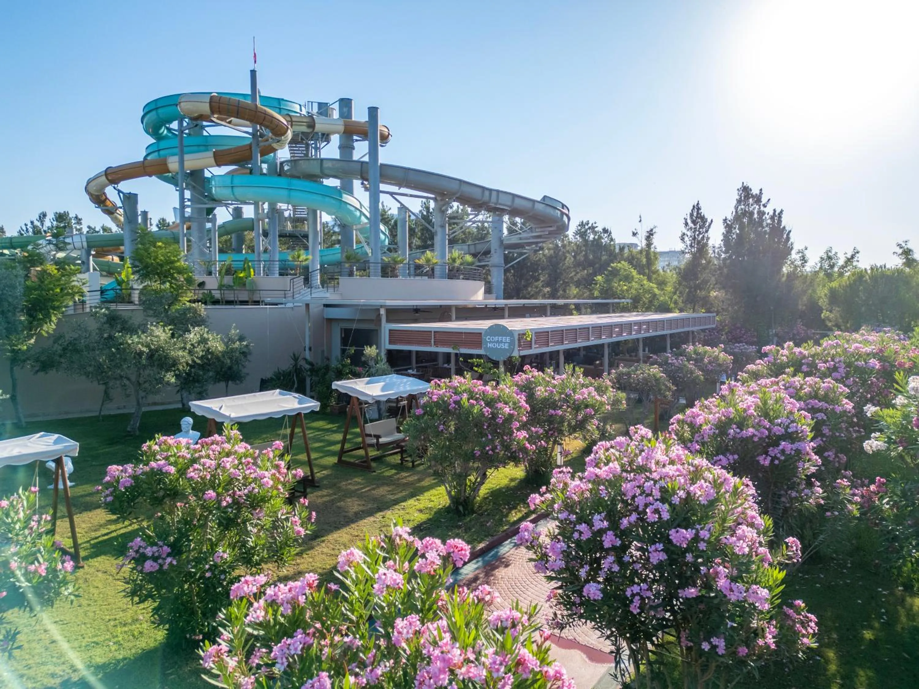 Lounge or bar in Fame Residence Lara & Spa