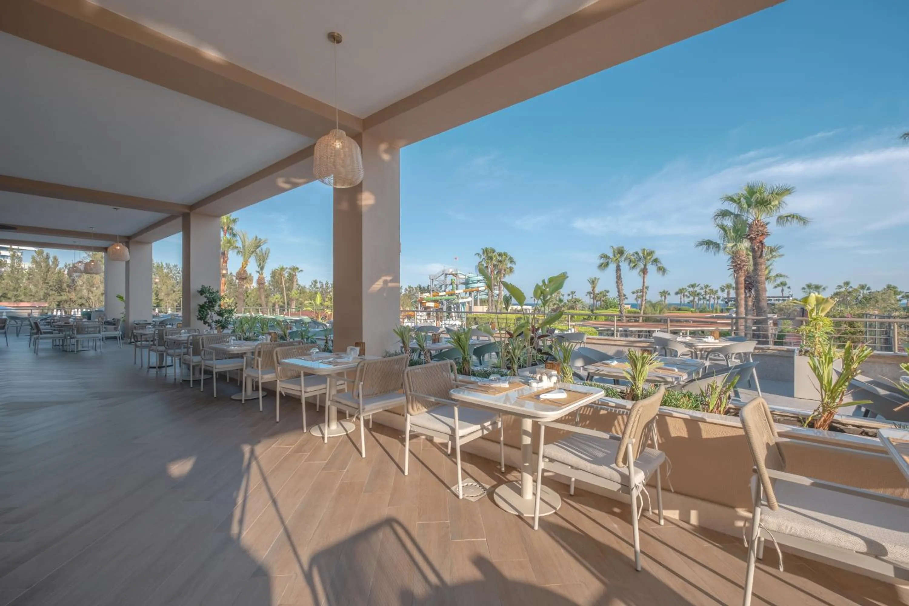 Restaurant/places to eat in Fame Residence Lara & Spa