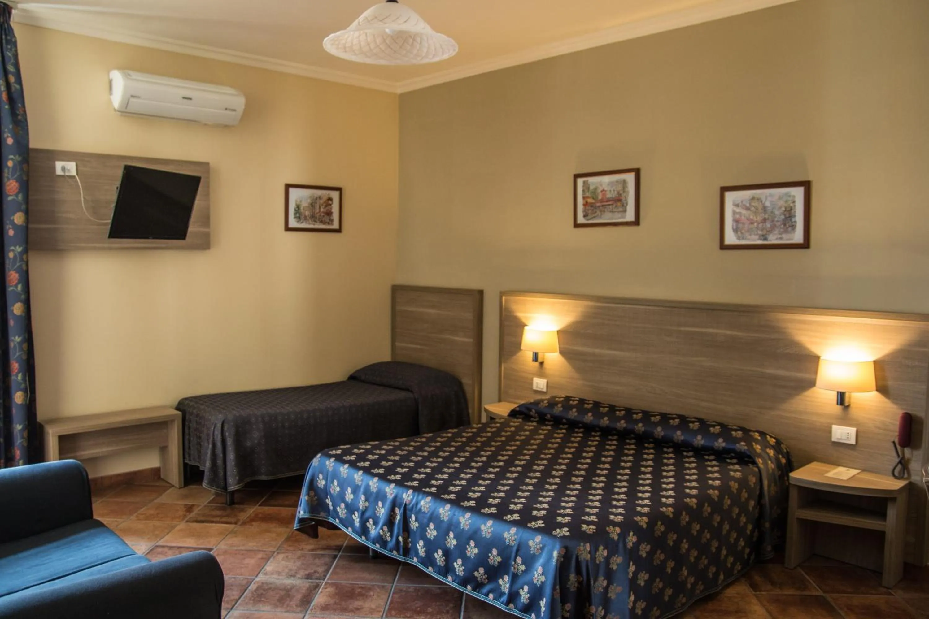 Bed in Albergo Penza