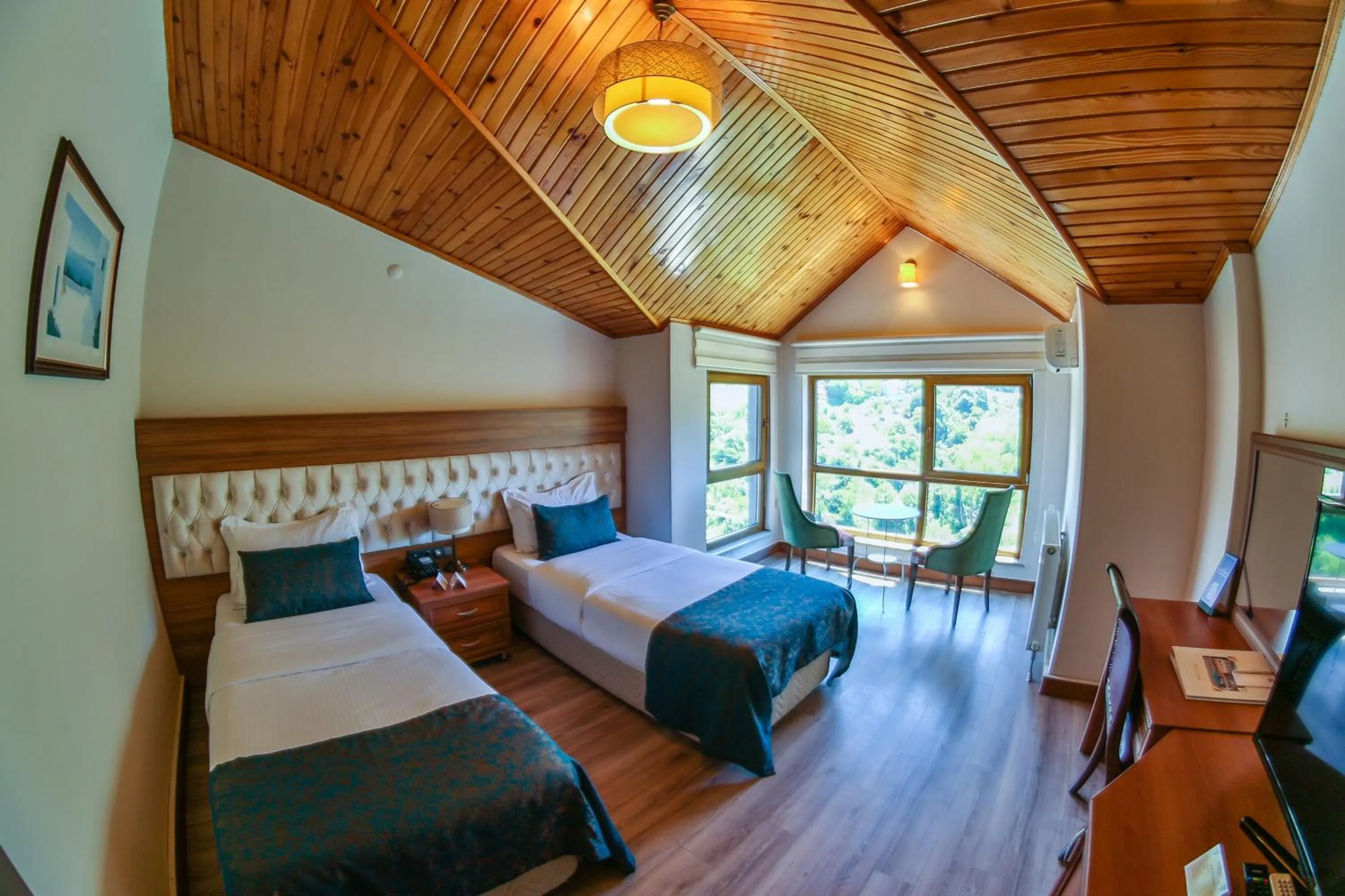 Photo of the whole room in Amasra Diamond Hotel