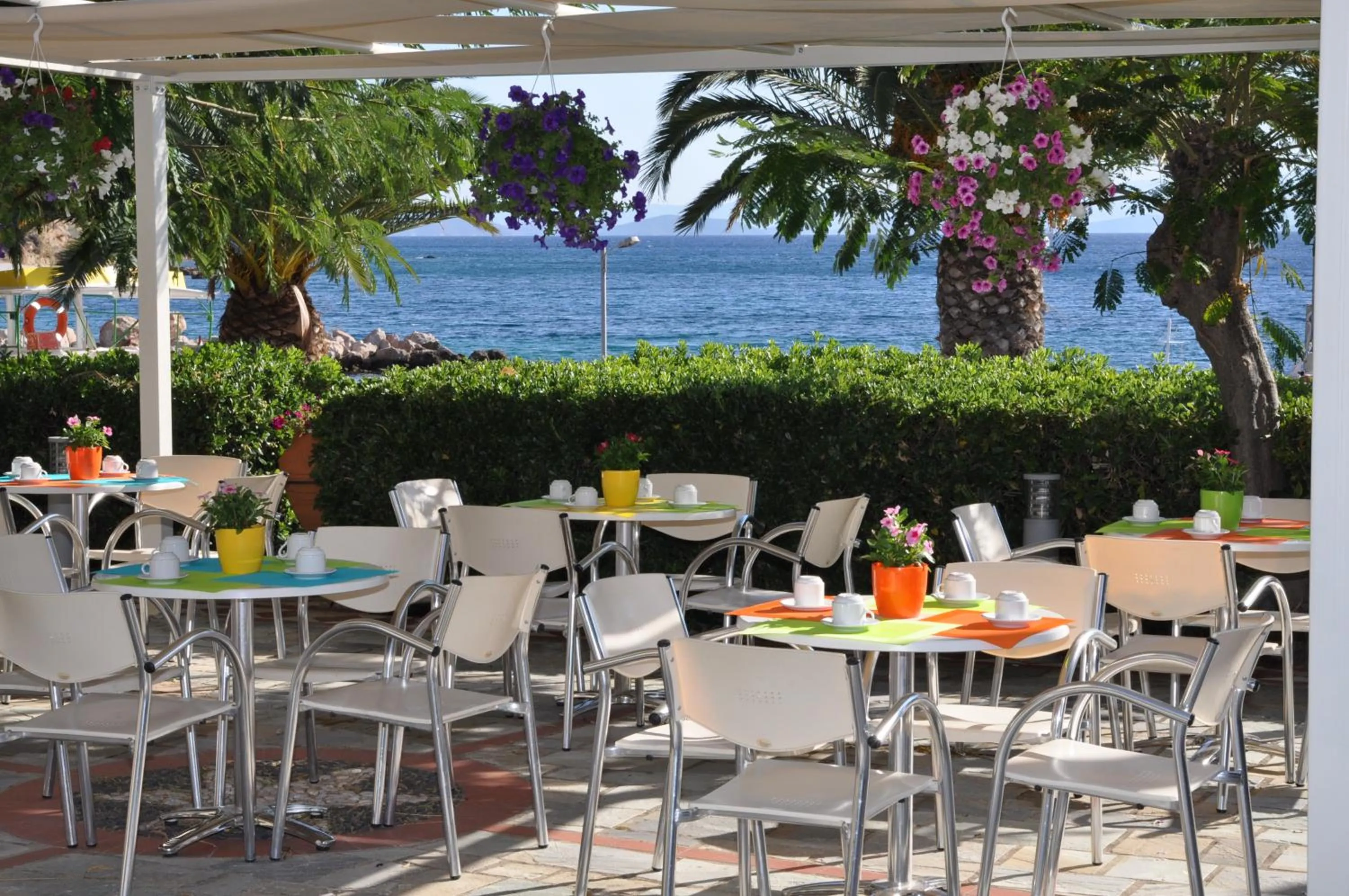 Kyveli Hotel Apartments