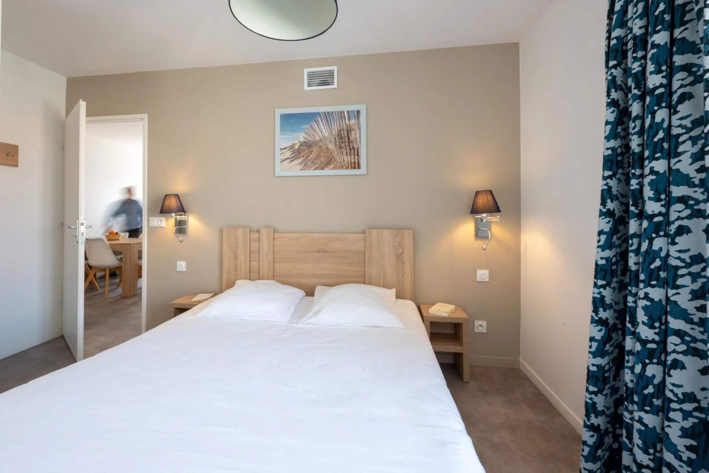 Bedroom, Bed in Résidence Odalys Rêve d'île