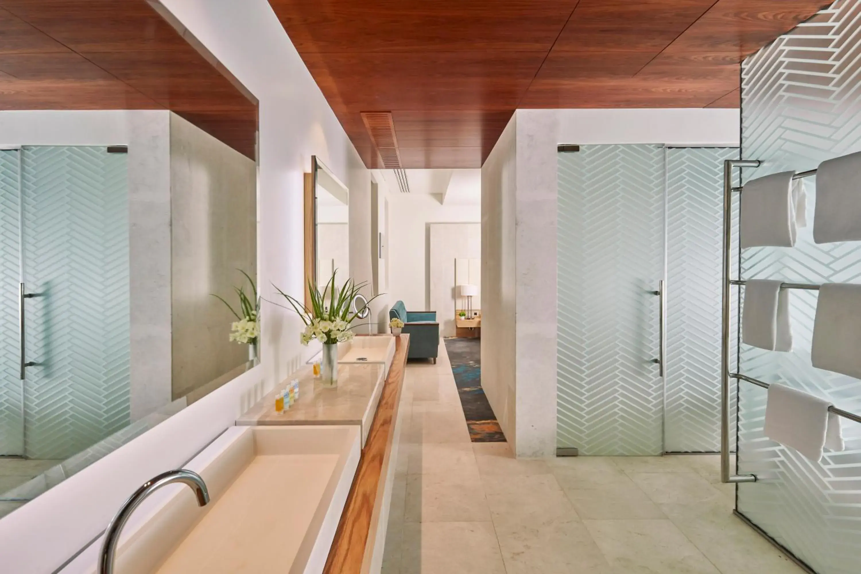 Bathroom in Aerotel Muscat - Airport Transit Hotel Bathroom in Aerotel Muscat - Airport Transit Hotel