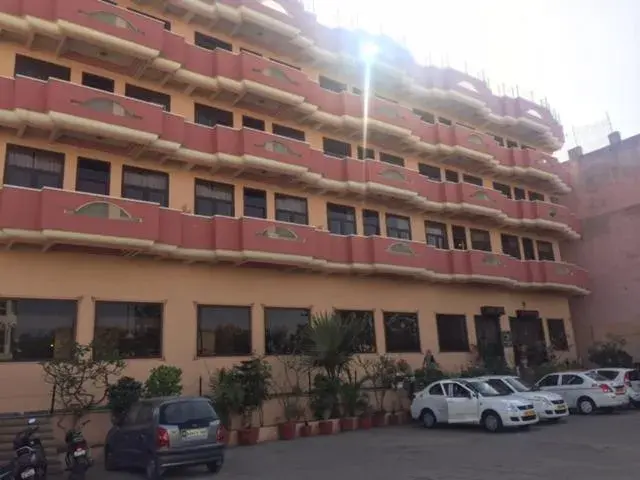 Hotel Glitz Jaipur Hotel Glitz Jaipur