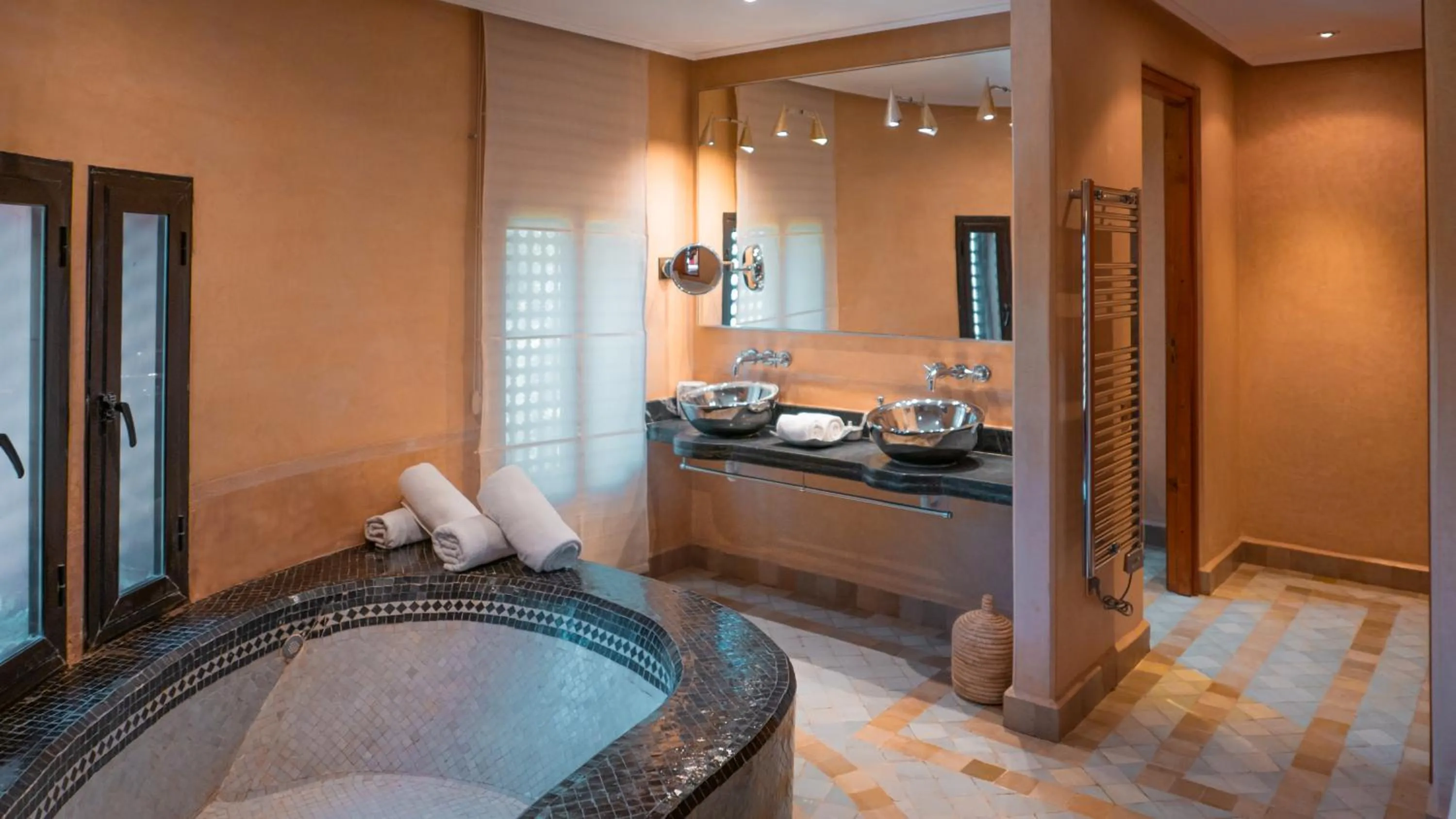 Bathroom in Palais Mirage d'Atlas, Suites de Luxe & Spa