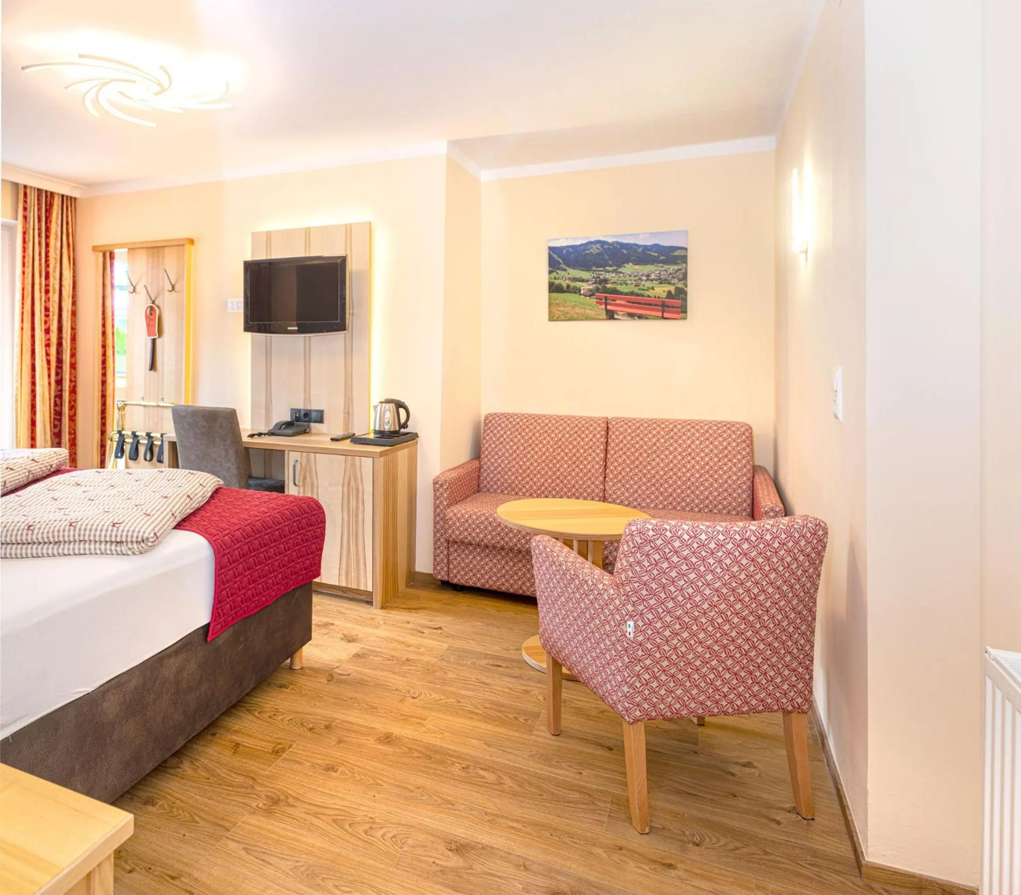 Photo of the whole room, Bed in Hotel Schneeberger