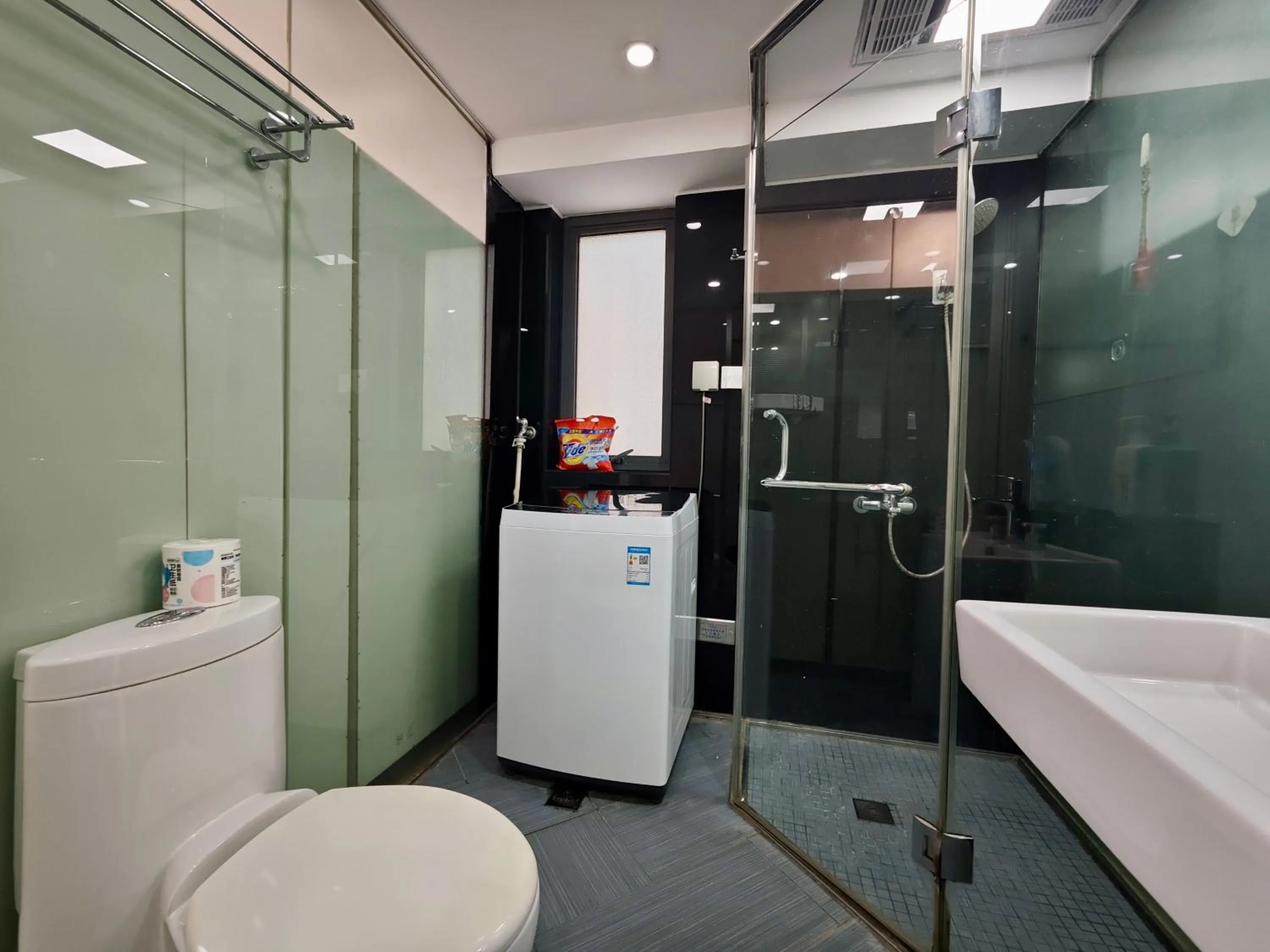 iNestin Shanghai Apt Jinzang Road