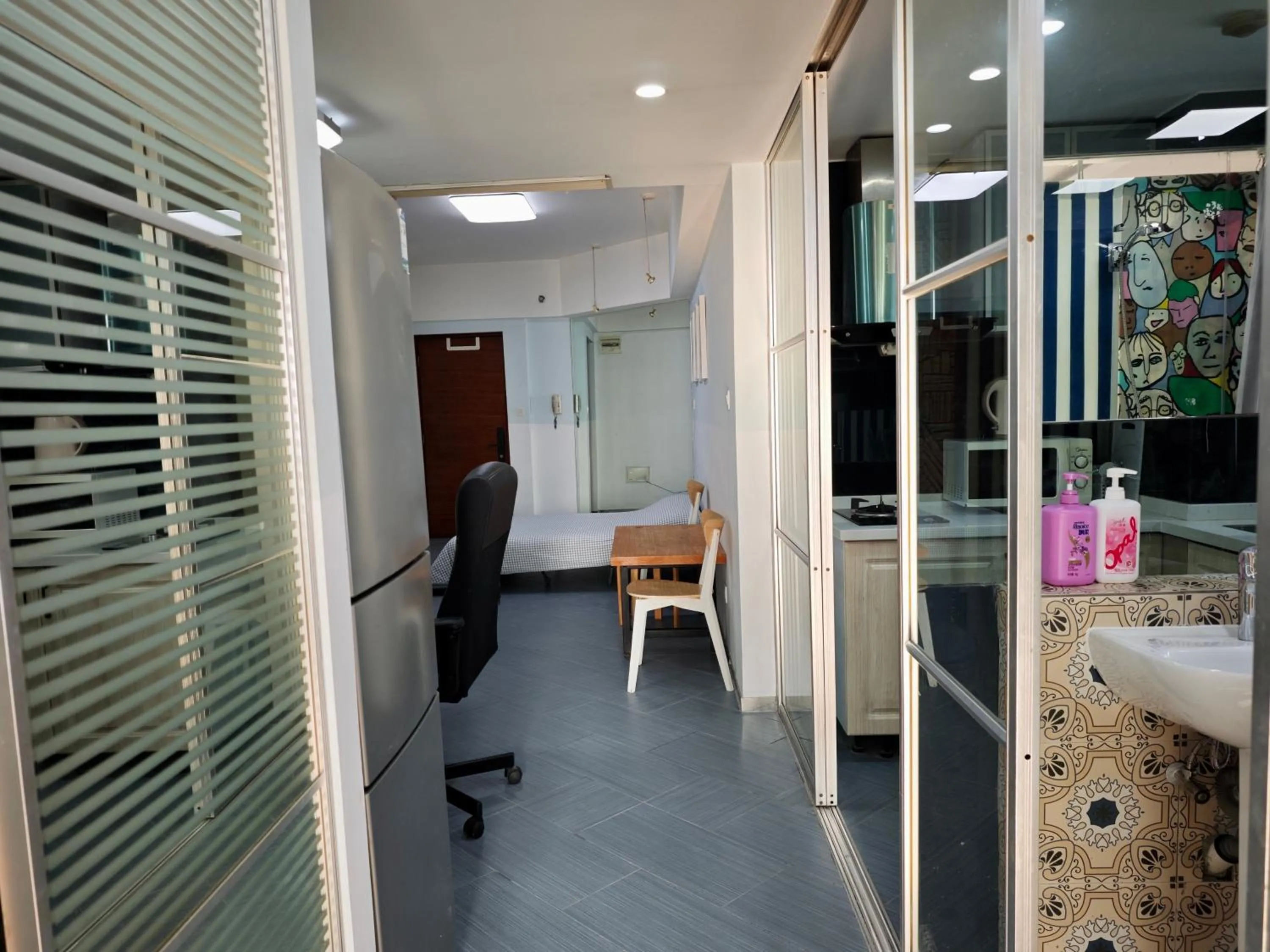 iNestin Shanghai Apt Jinzang Road