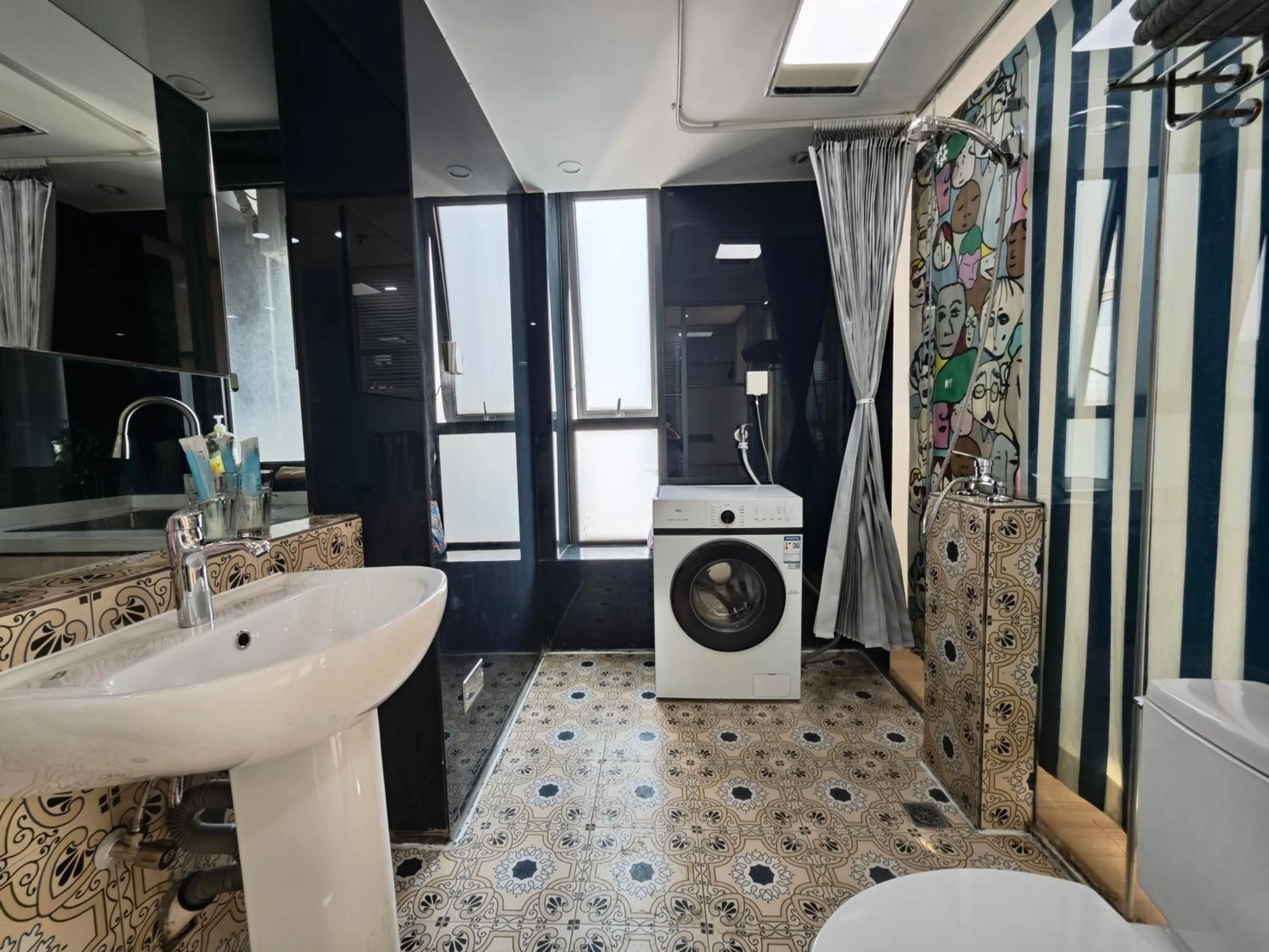 iNestin Shanghai Apt Jinzang Road