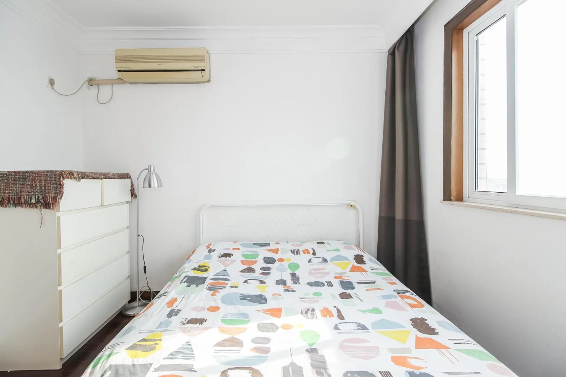 Bed in iNestin Shanghai Apt Hongfeng Road