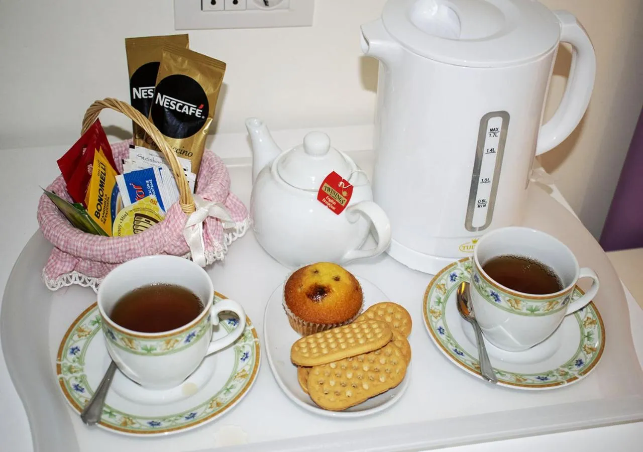 Coffee/tea facilities in B&B La casa D'amare