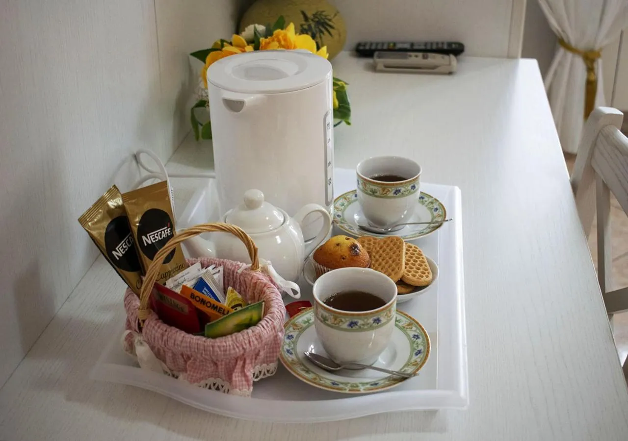 Coffee/tea facilities in B&B La casa D'amare