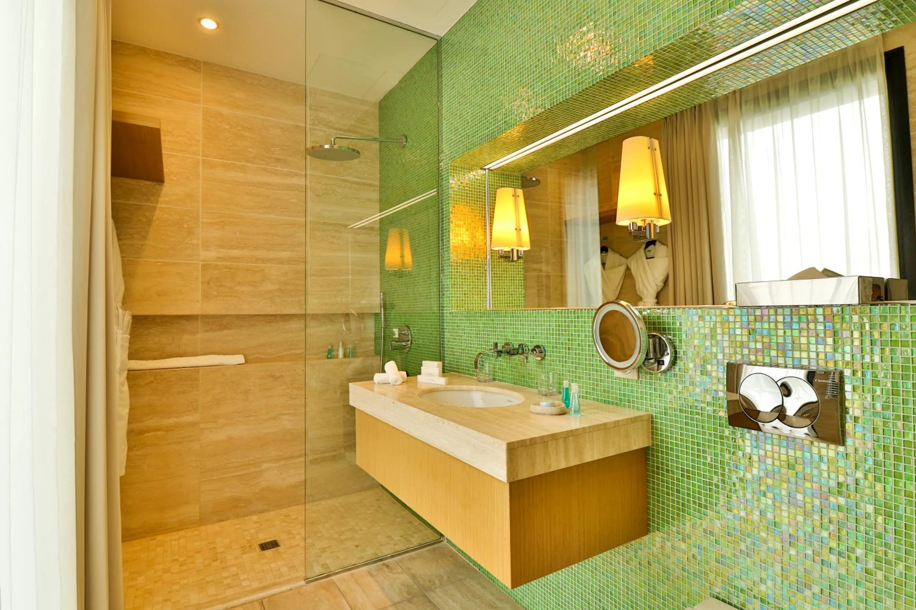 Bathroom in Hostellerie La Farandole